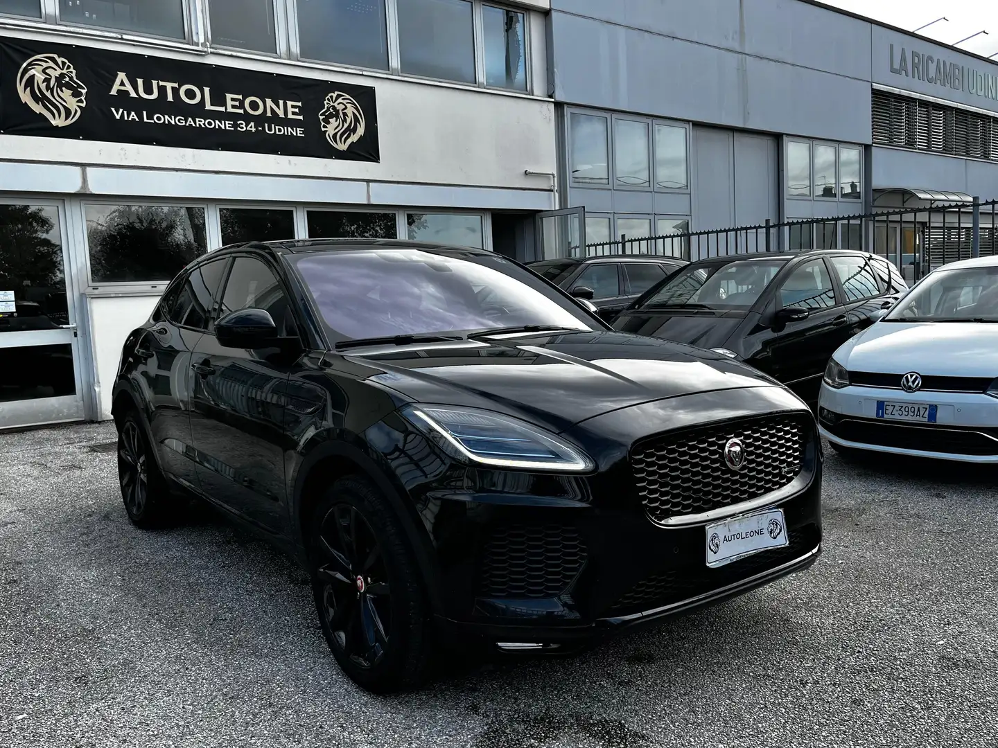 Jaguar E-Pace 2.0d i4 R-Dynamic HSE awd 180cv auto - 2