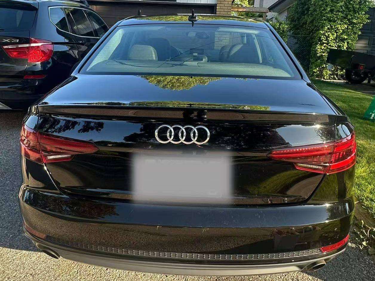 2018 Audi A4 Komfort alt 2