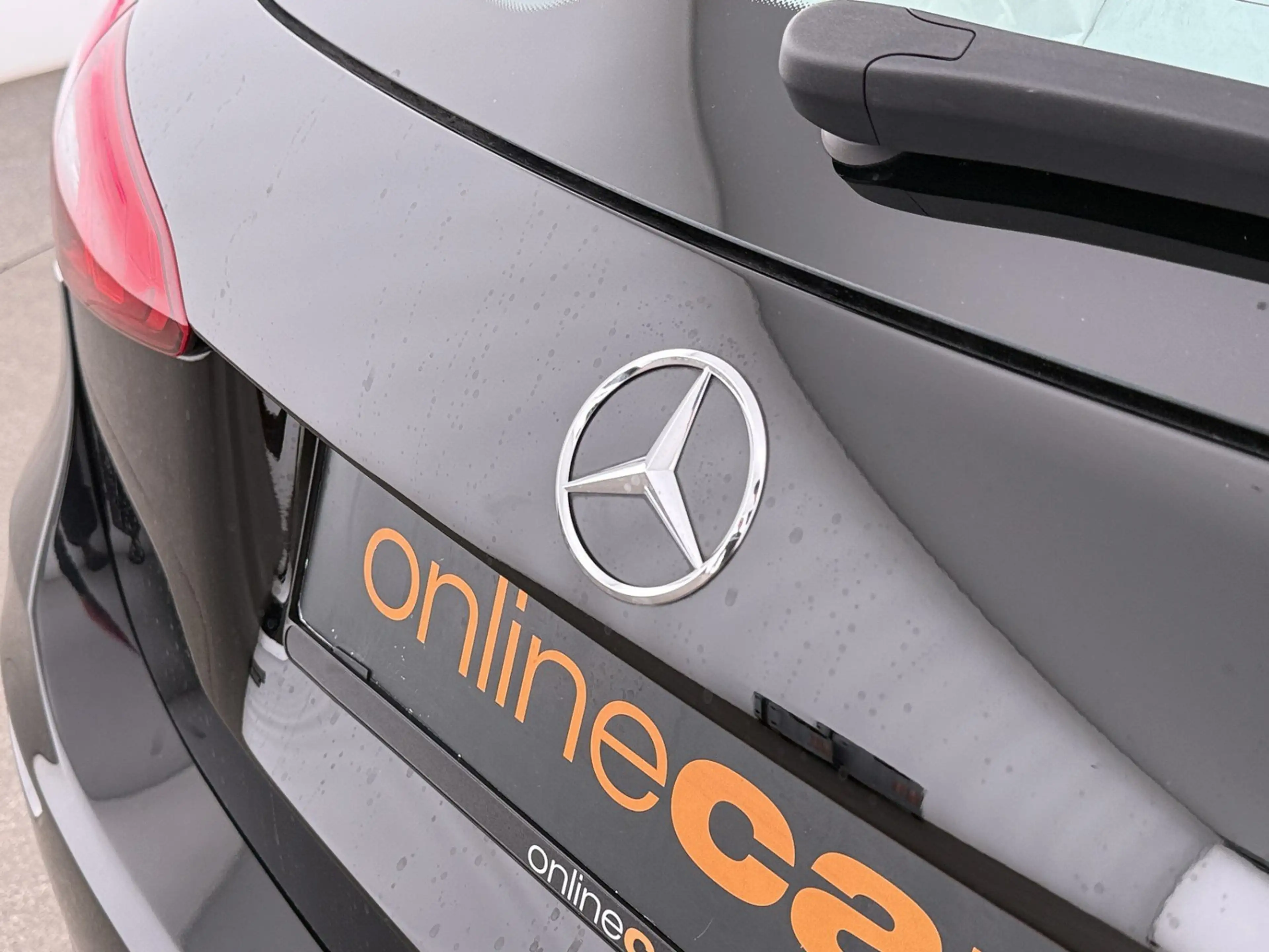 Mercedes-Benz A 180 d Aut NAVI SITZHZG R-CAM ASSIST TEMPOMAT — photo 10