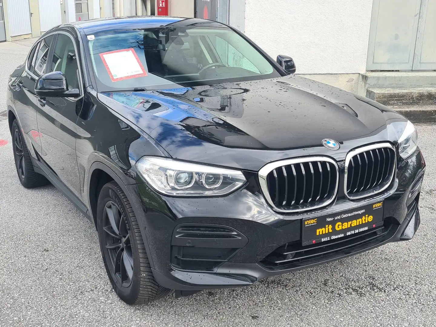 BMW X4 xDrive 20 d Advantage Schwarz - 1