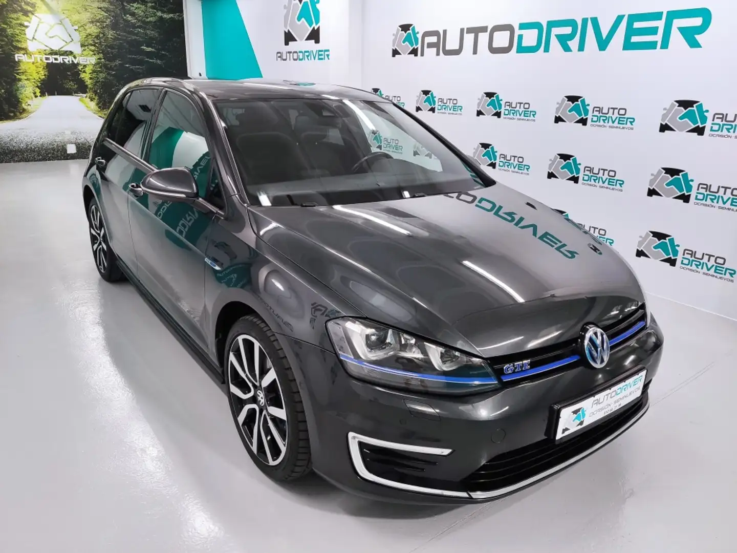 Volkswagen Golf GTE 1.4 TSI Gris - 1