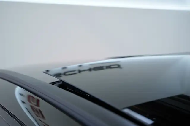 Mercedes-Benz C-Class view 7