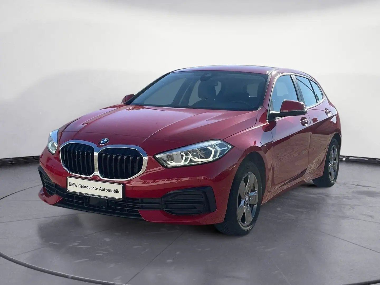 BMW 118 i Advantage Reifen vorne NEU Klimaut. PDC LED Rot - 2