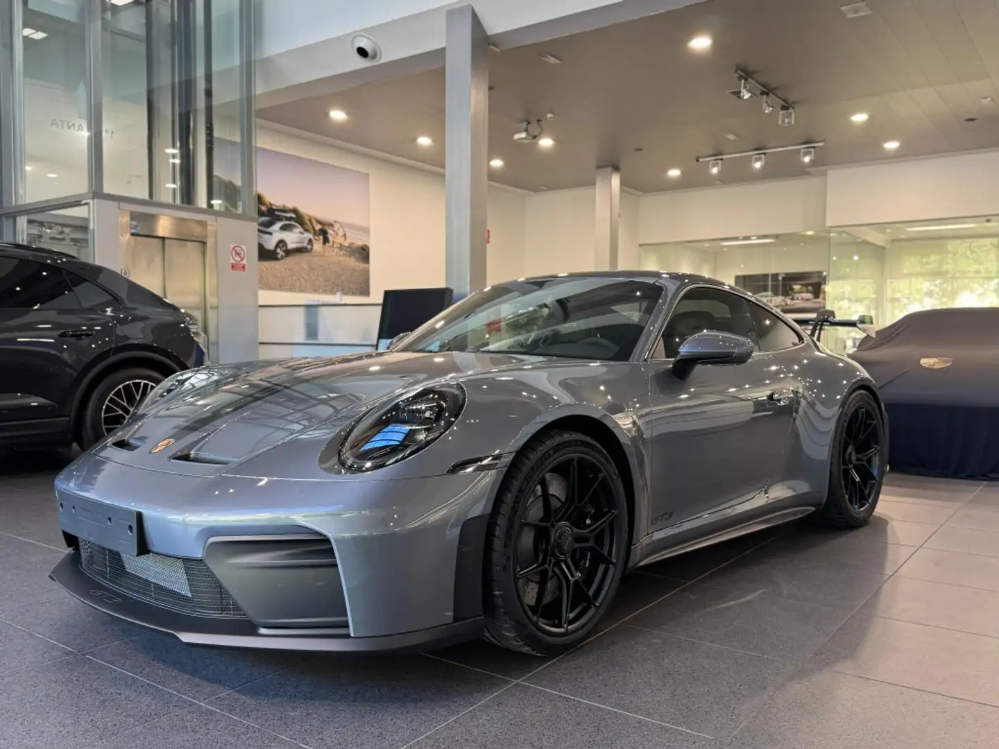 Porsche 992 GT3 Aut. Gris - 1