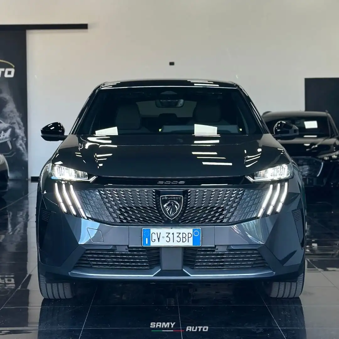 Peugeot 3008 1.2 hybrid Allure 145cv e-dcs6 Gris - 1