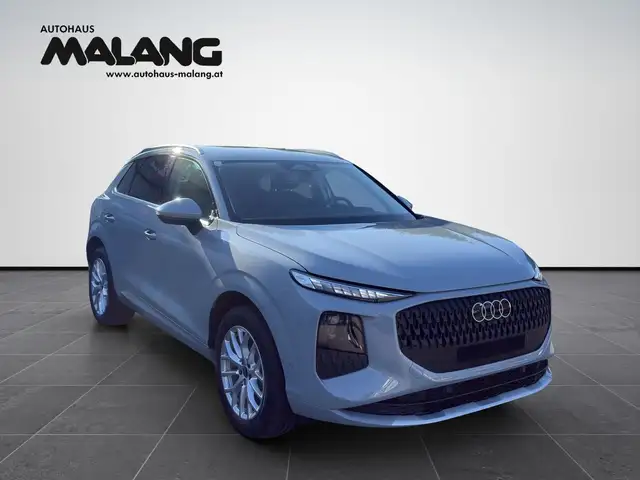 Audi Q3 TFSI quattro 150 kW  intense Ansicht 4