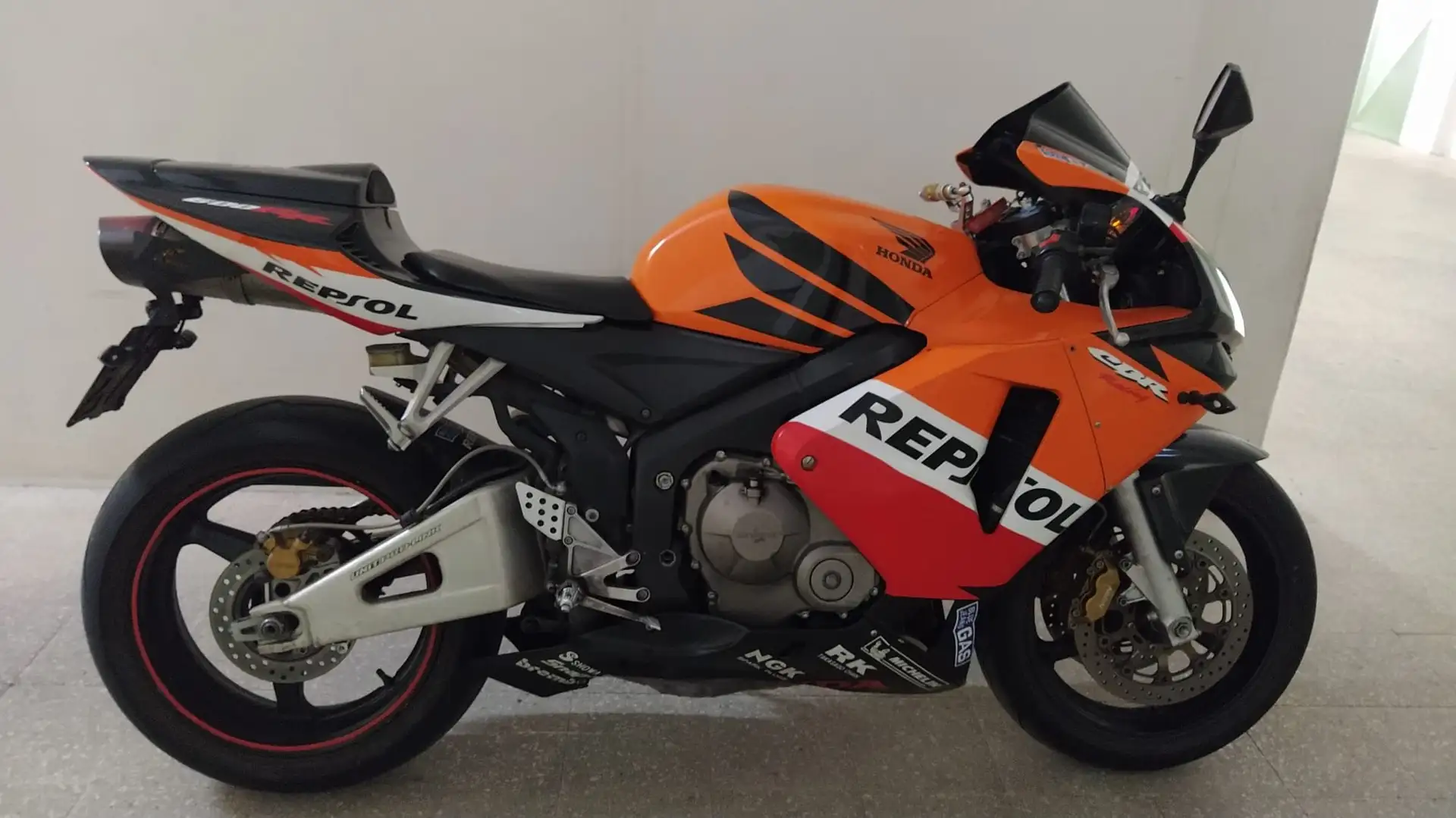Honda CBR 600 RR Arancione - 1