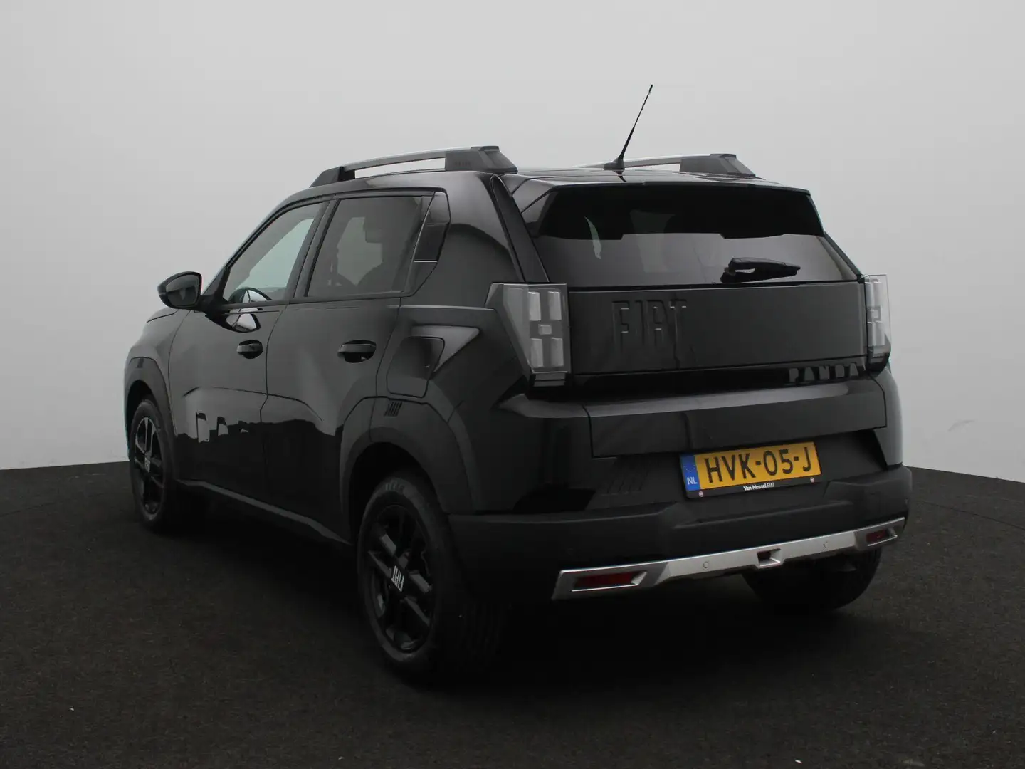 Fiat Grande Panda 1.2 Hybrid ICON | DEMO | 16'' LM. Velgen | Parkeer Noir - 2