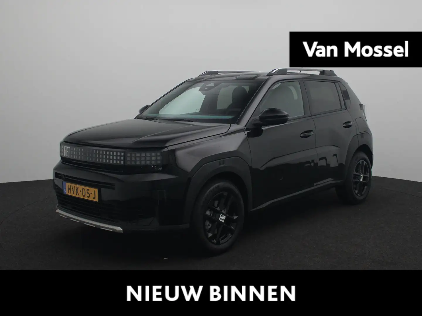 Fiat Grande Panda 1.2 Hybrid Icon | DEMO | 16'' LM. Velgen | Parkeer Zwart - 1