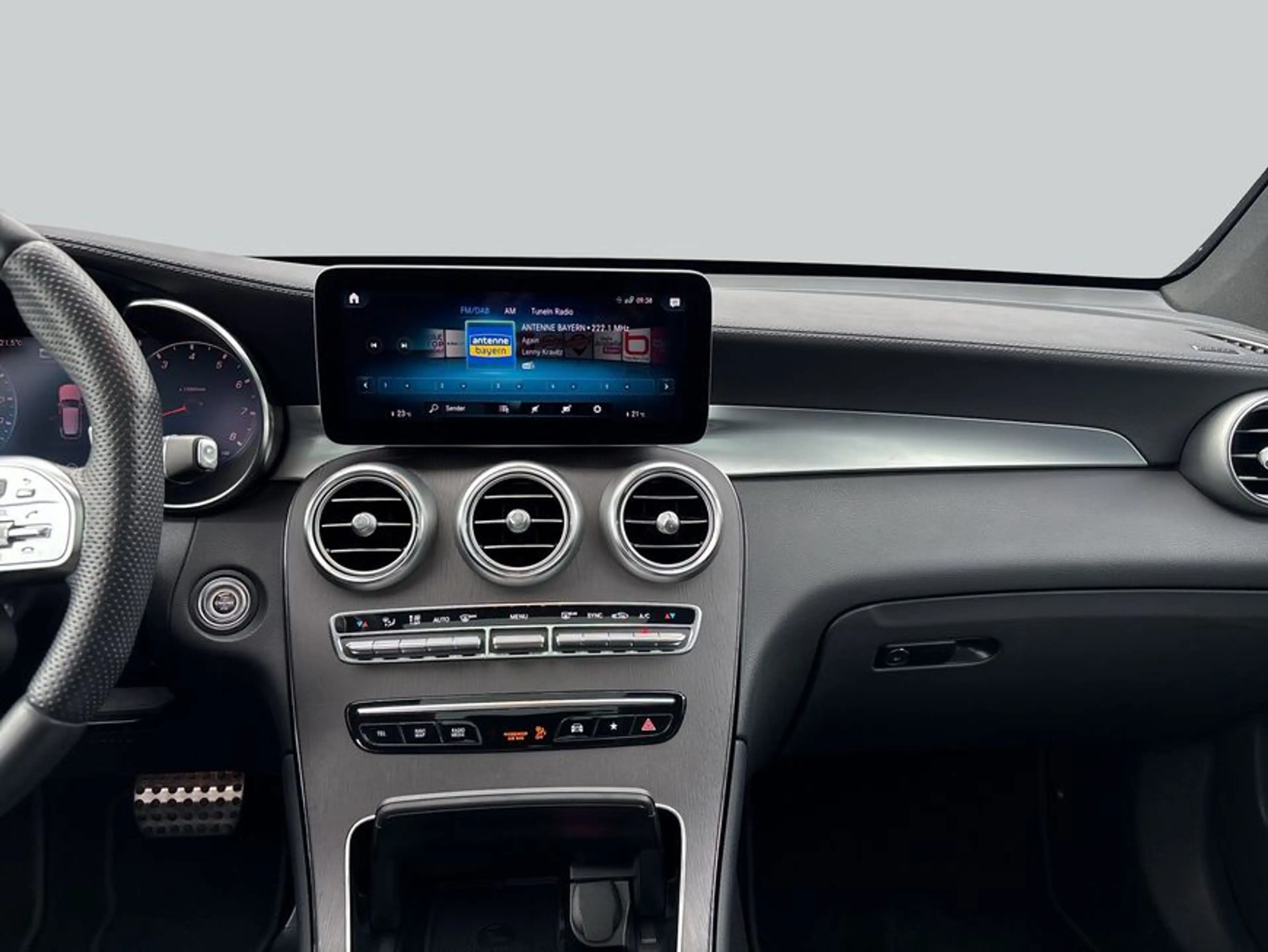 Mercedes-Benz GLC 63 AMG GLC — photo 14