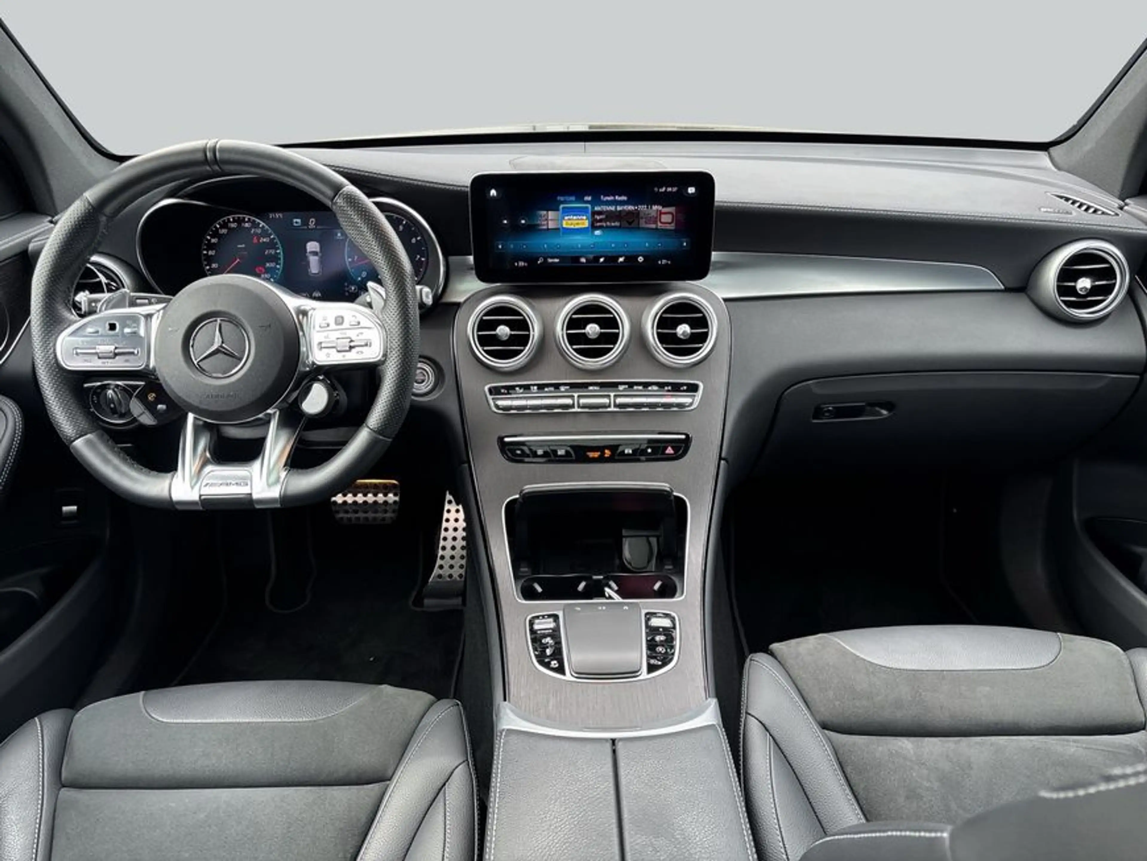 Mercedes-Benz GLC 63 AMG GLC — photo 13