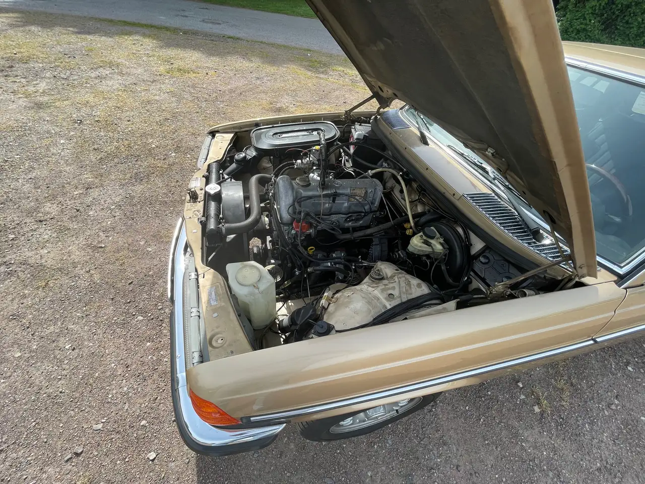 Mercedes-Benz 230 E, foto 10