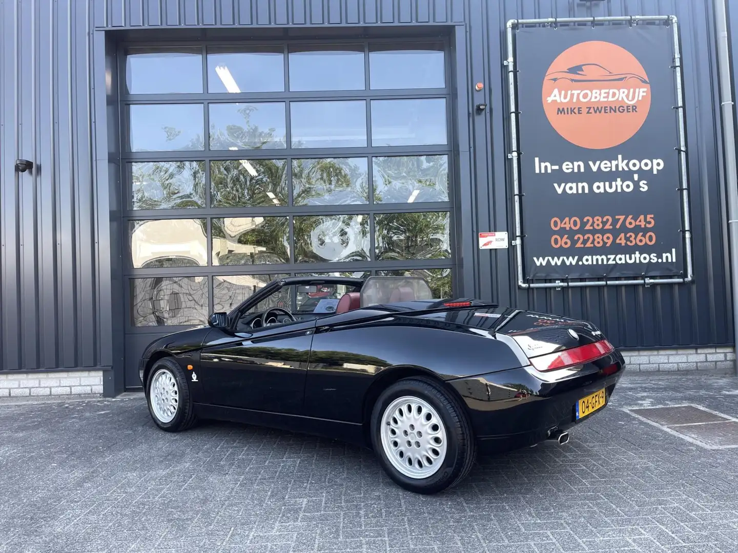 Alfa Romeo Spider 1.8-16V T.Spark AIRCO|LEER|STUURBEKRACHTIGING|CABR Zwart - 2