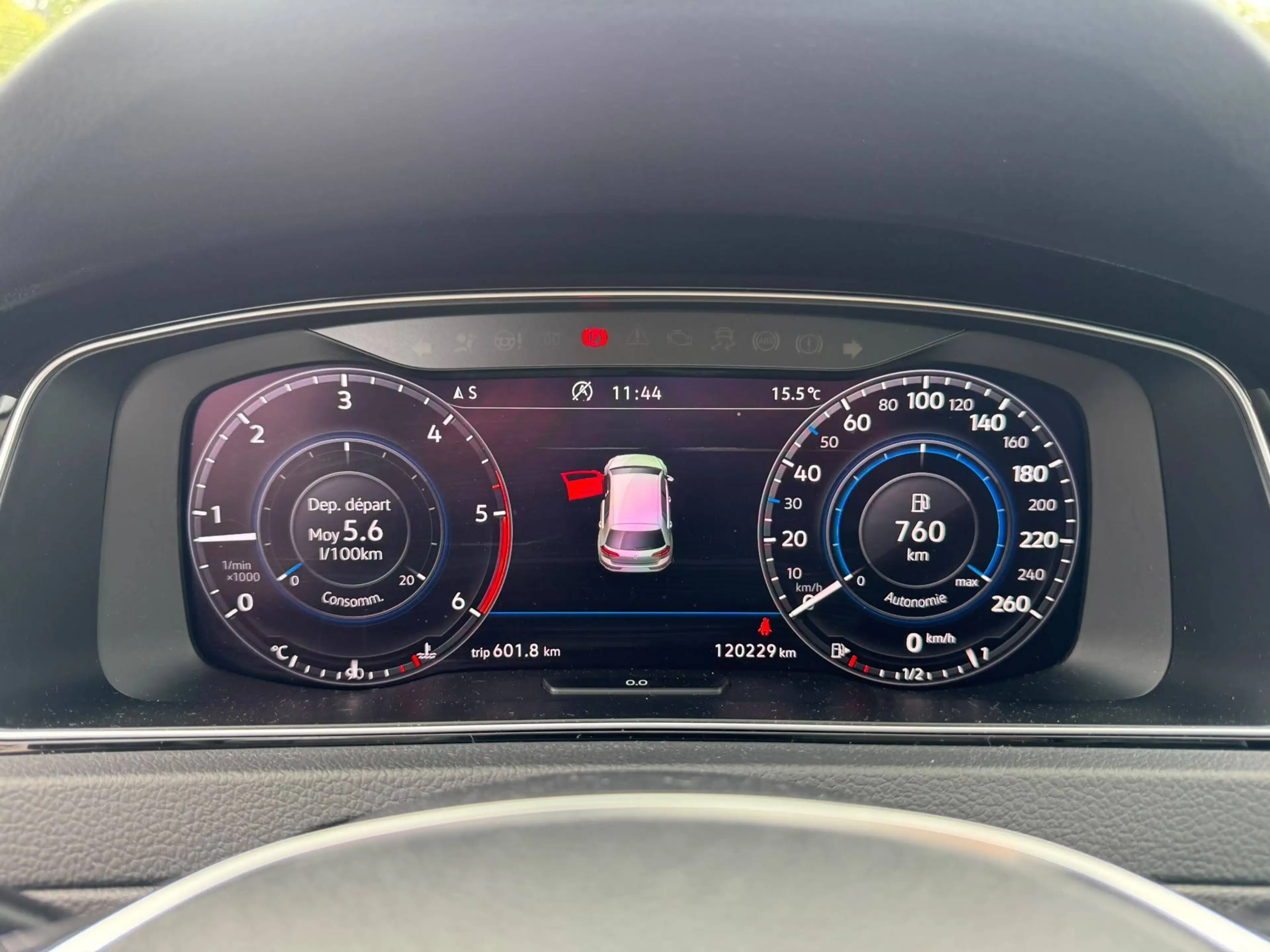 Volkswagen Golf Golf 1.6 TDI / IQ DRIVE — photo 13