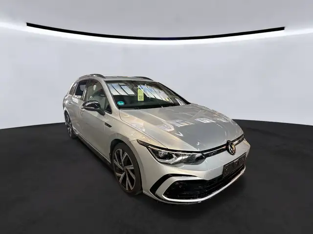Volkswagen Golf view 2