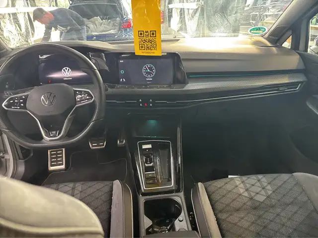 Volkswagen Golf view 7