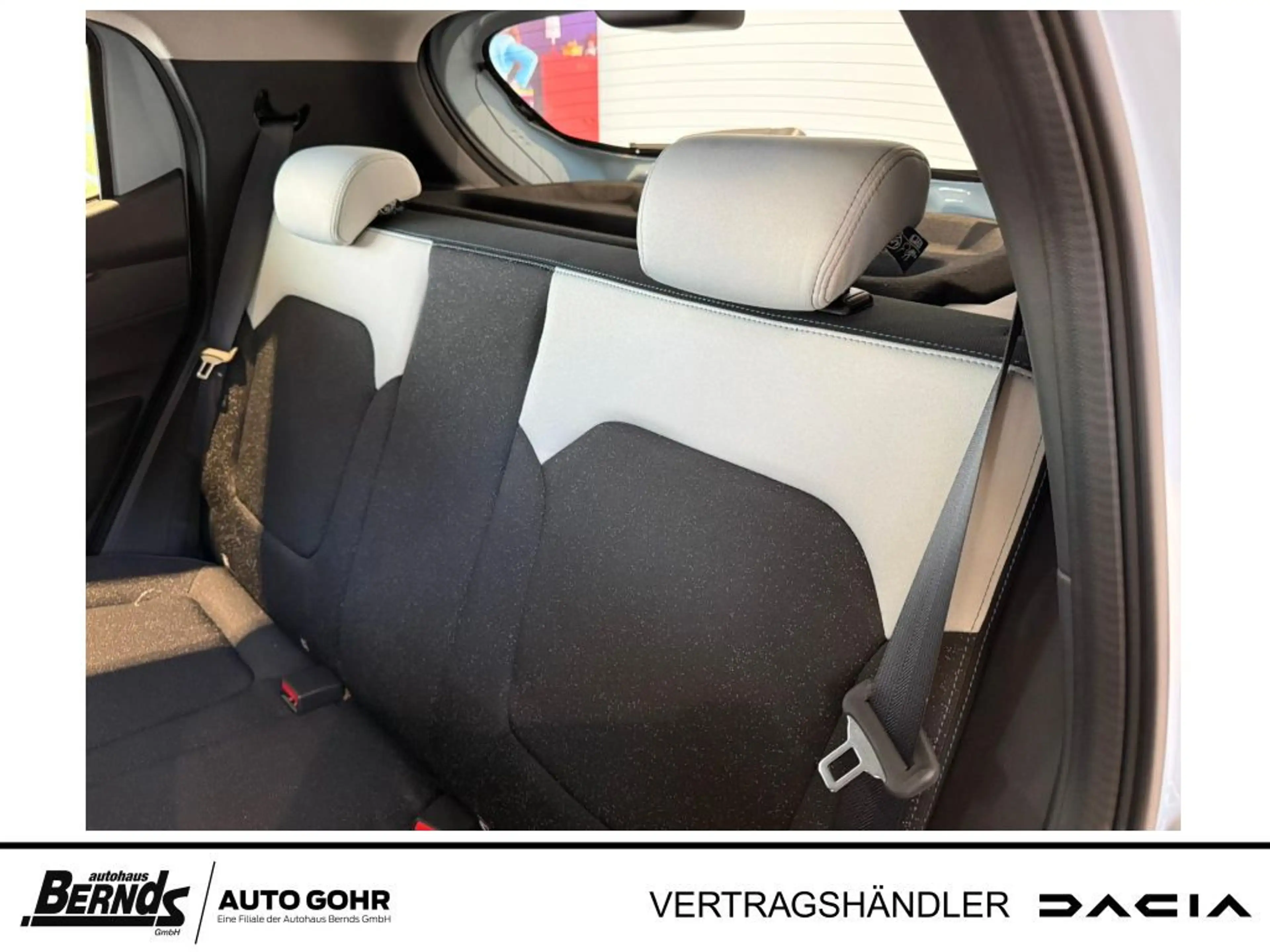 Dacia Spring Expression Electric Rückfahrkamera Carplay Klima — photo 12
