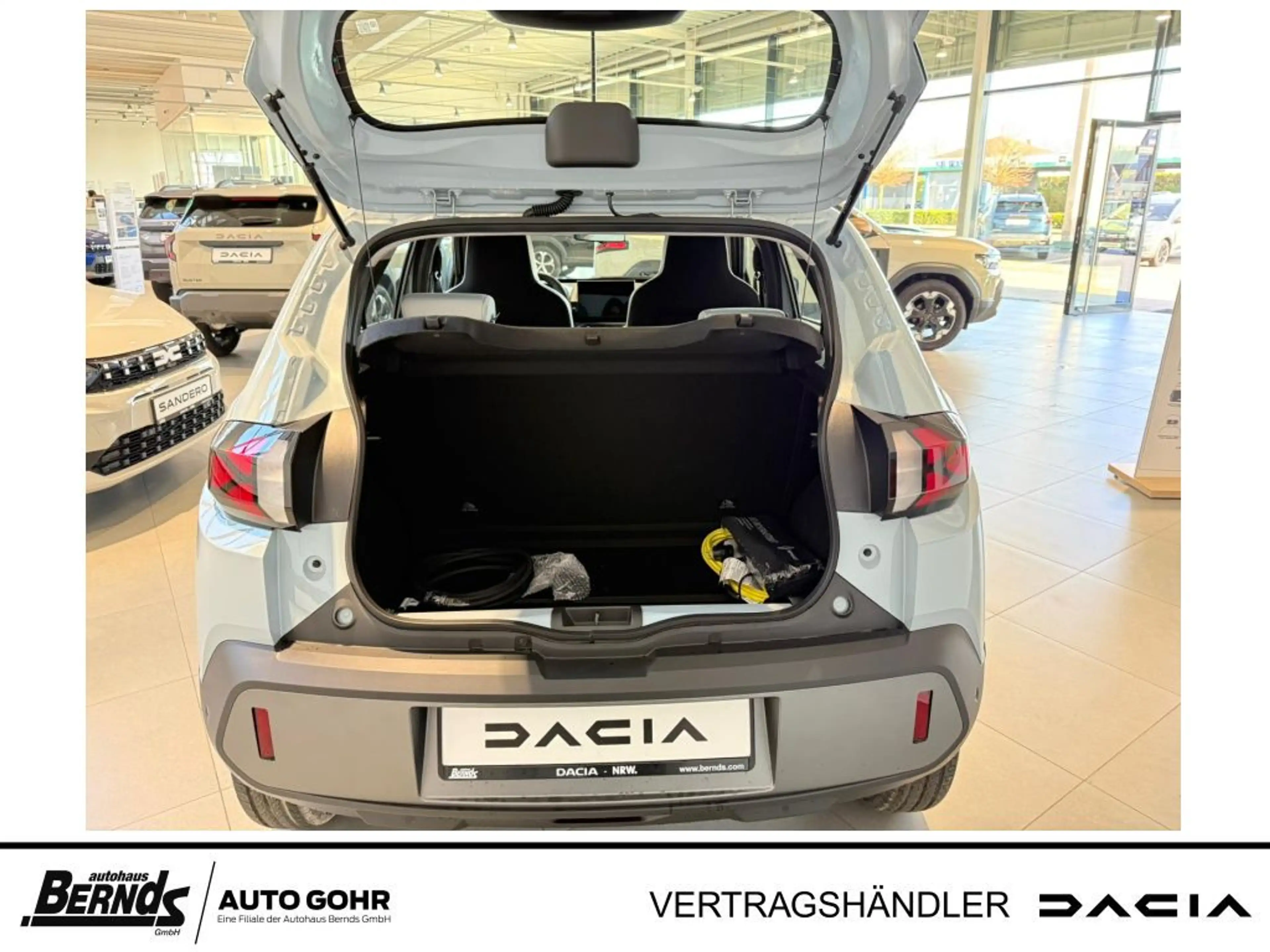 Dacia Spring Expression Electric Rückfahrkamera Carplay Klima — photo 5