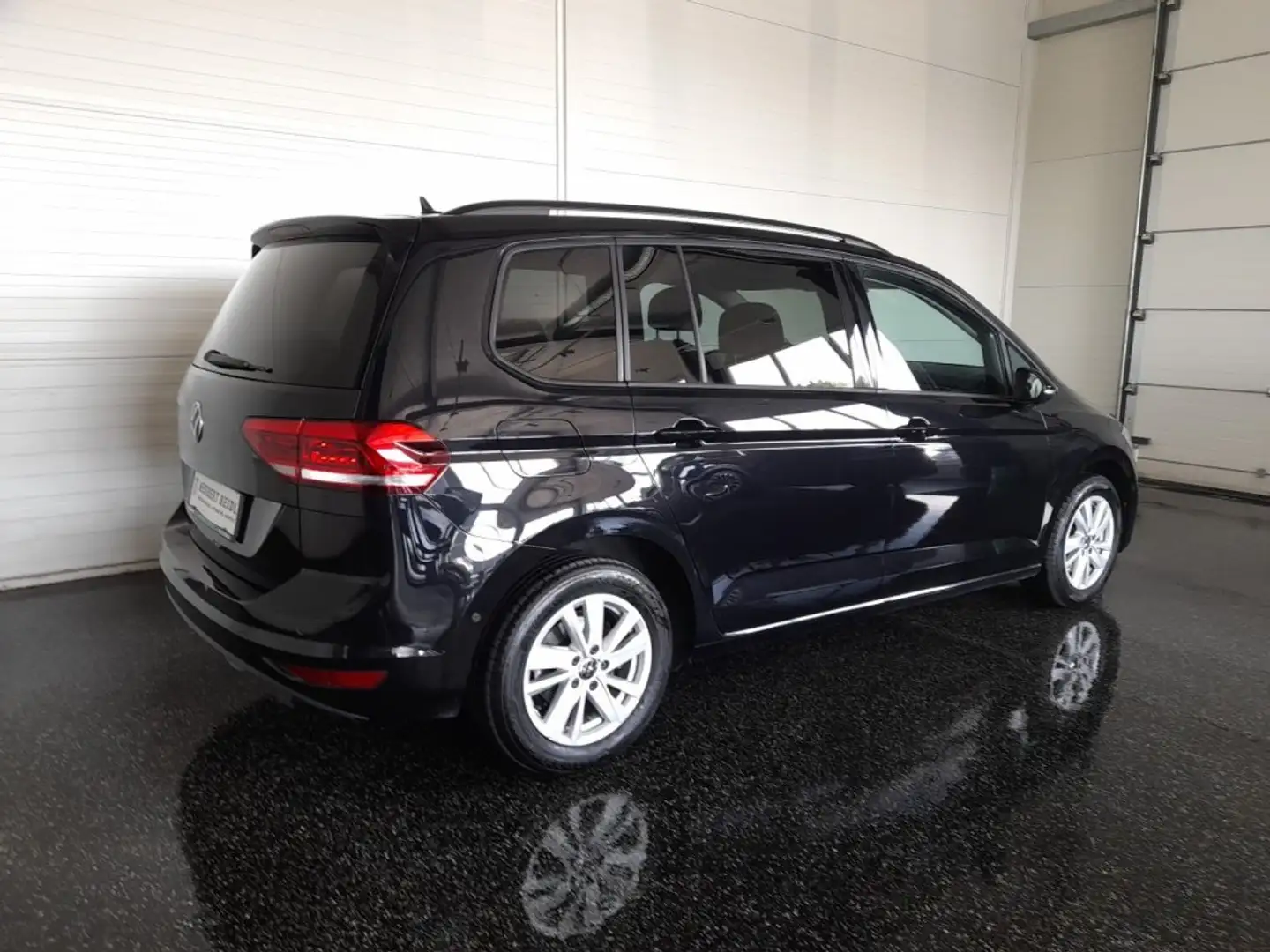 Ford E-Transit Touran COMFORTLINE 2,0 TDI *7-SITZE / VOLL-LED / VIRTUELL / NAVI / AHV & KAMERA / SPORT MASSAGESITZ / TEMPOMAT* Schwarz - 2
