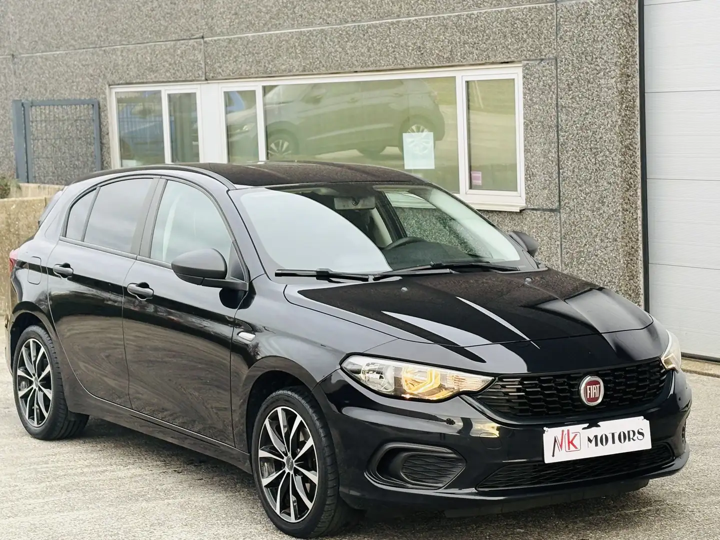 Fiat Tipo 1.4i ESSENCE Business (EU6d-TEMP) 1'ERMAIN Noir - 1