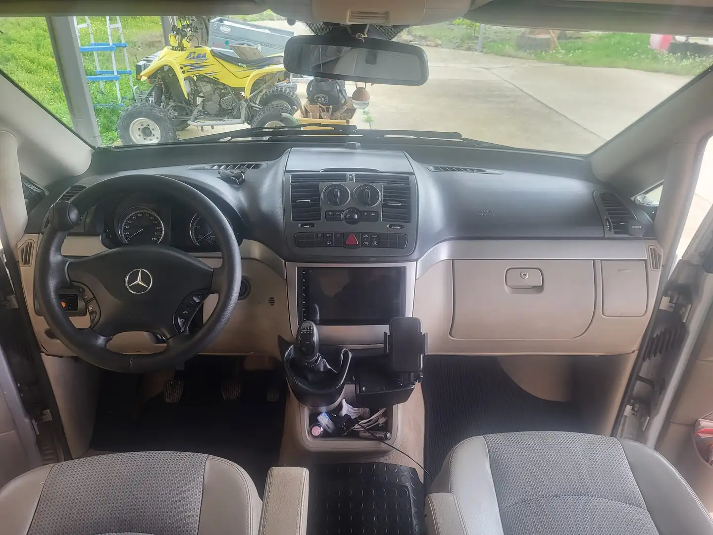 Mercedes-Benz Viano Viano 2.2CDI Trend Larga Trend Gris - 1