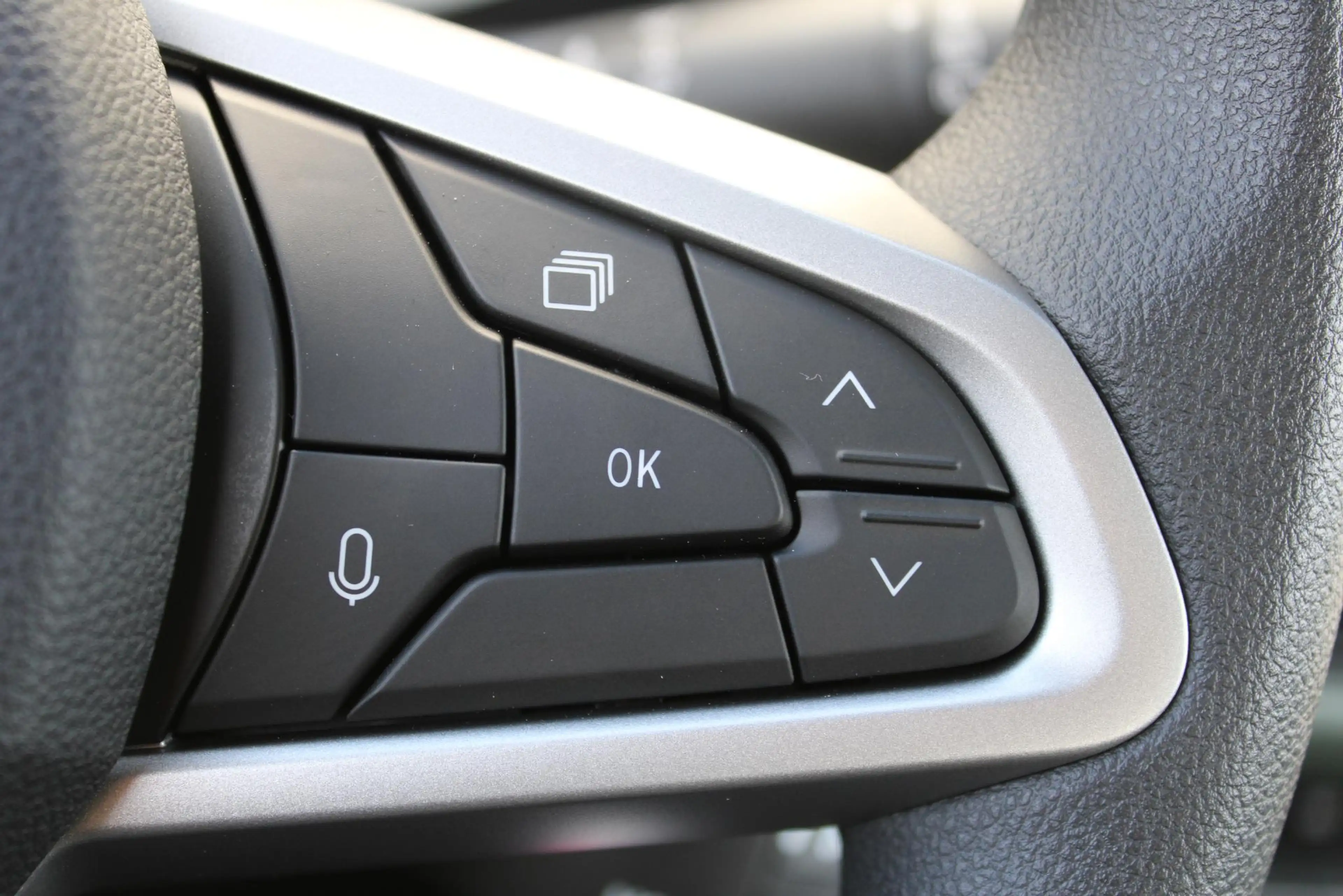 Dacia Spring Extreme 65 26.8 kWh Lichen Kaki — photo 22