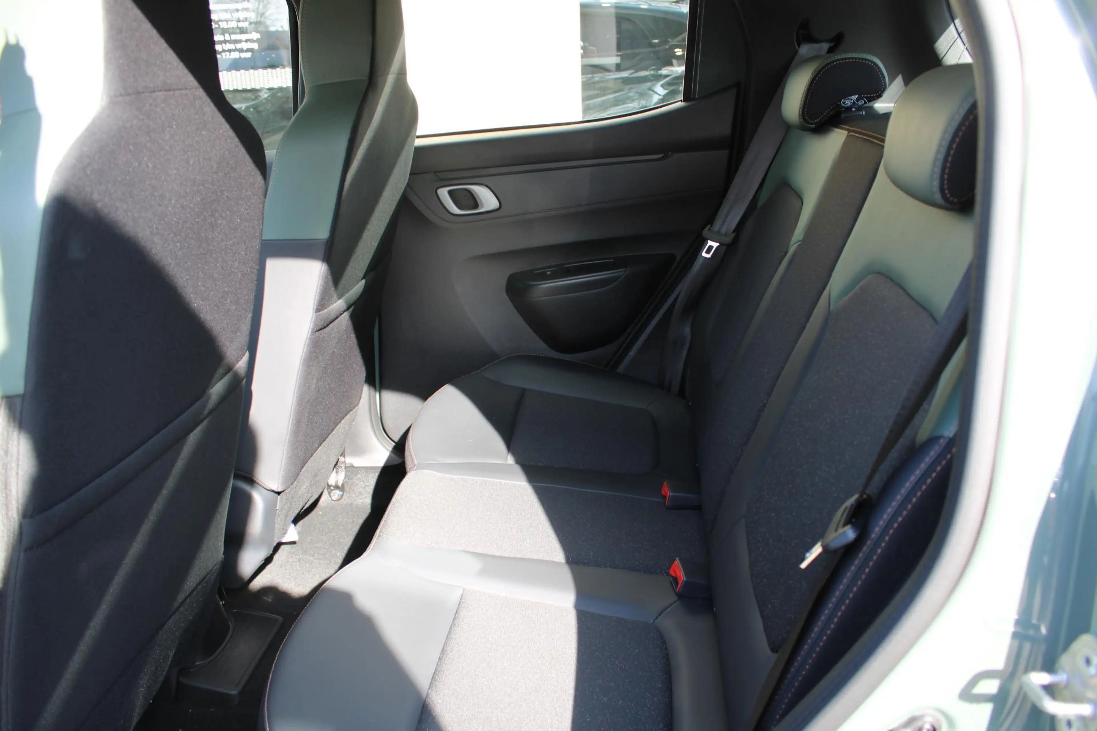 Dacia Spring Extreme 65 26.8 kWh Lichen Kaki — photo 15