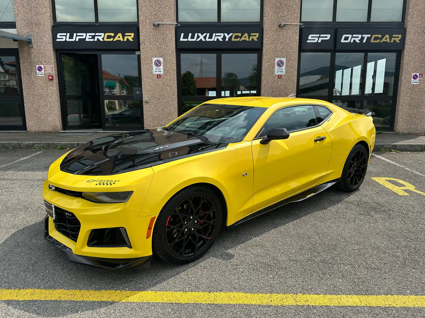 Chevrolet Camaro 3.6 340 CV AUTOMATICA KIT ZL1 COUPE STUPENDA Amarillo - 2