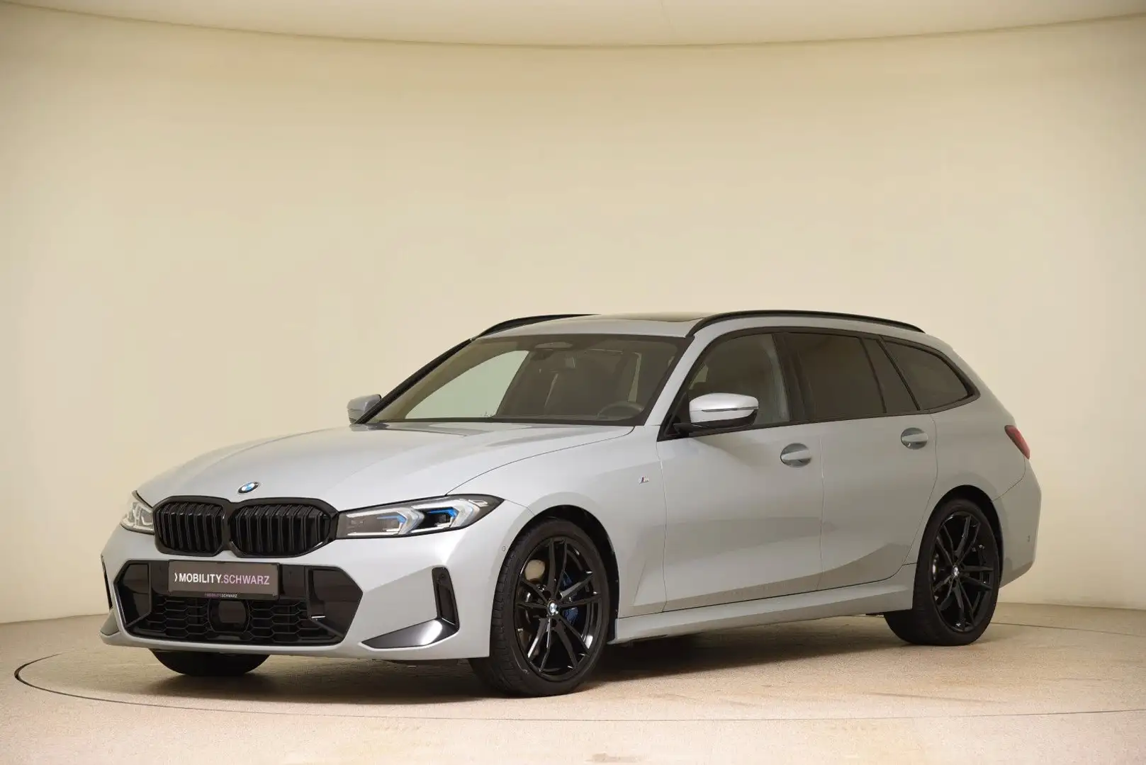 BMW 320 d Touring xDrive M Sport DriveAssPro Pano HUD Gris - 1