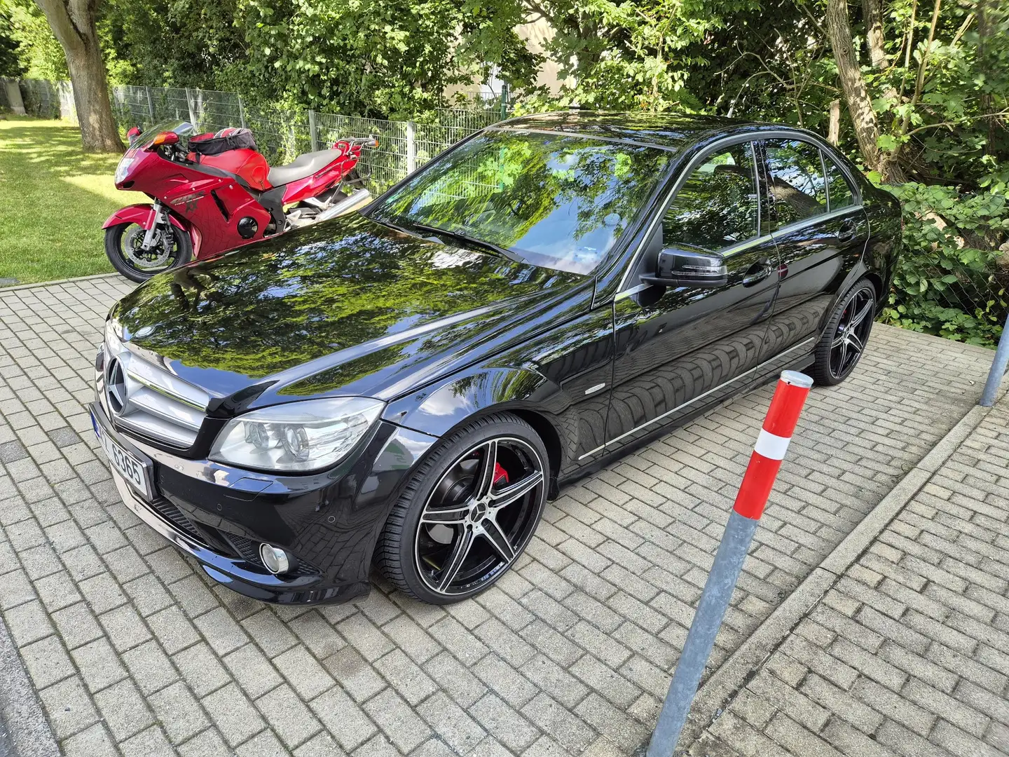Mercedes-Benz C 220 C 220 CDI (204.008) Schwarz - 1