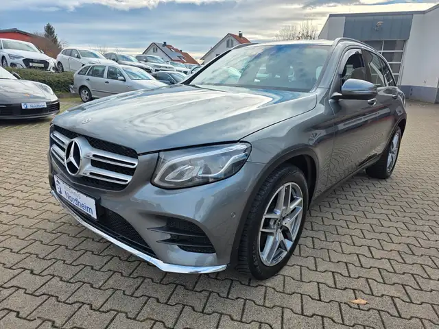 Mercedes-Benz GLC 220 d 4Matic AMG Line/LED/Distronic/Alu 19"