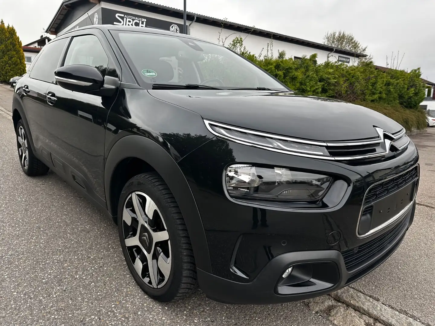 Citroen C4 Cactus Shine NAVI/USB/DAB/ Noir - 1