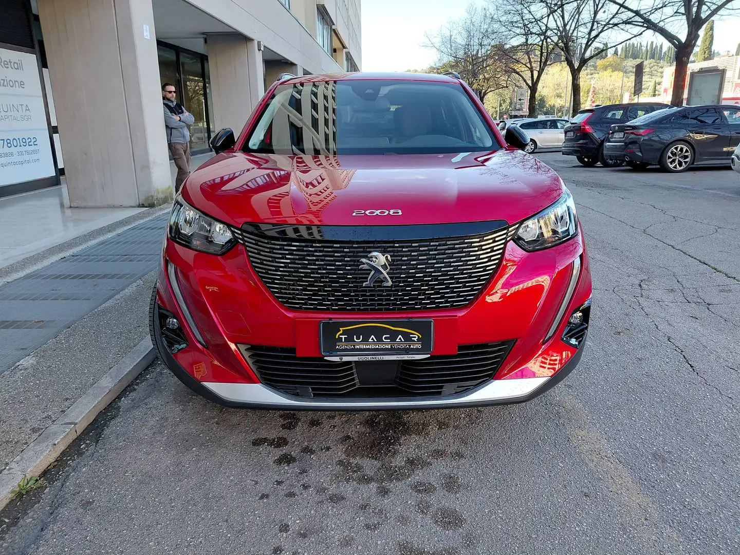 Peugeot 2008 Allure Pack 1.5 Blue HDI 130 Rot - 2