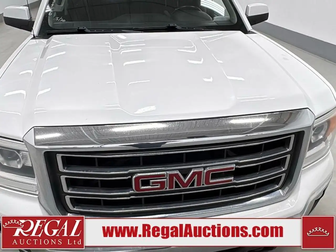 GMC Sierra 1500 снимка GMC Sierra 1500
