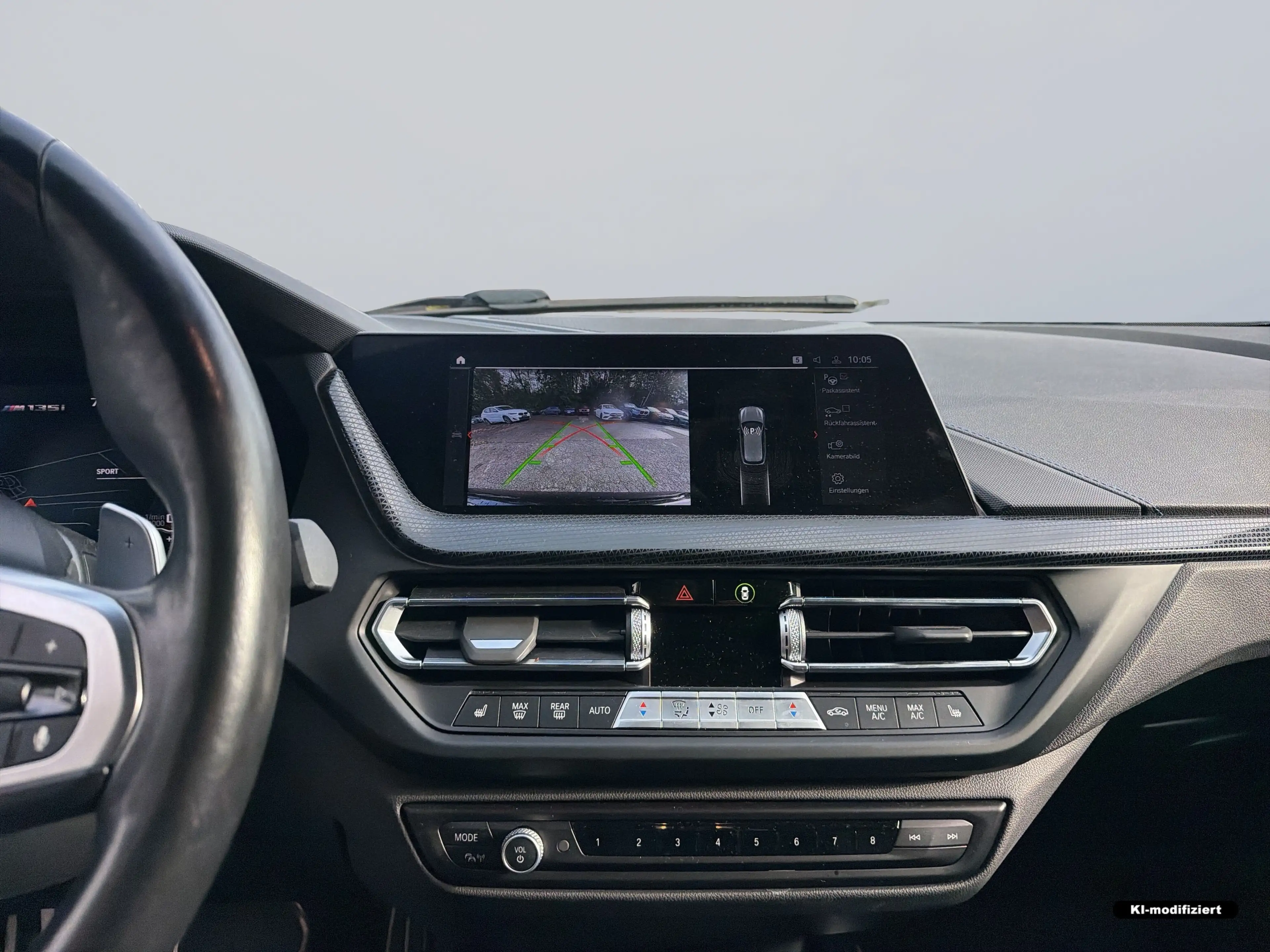BMW 135 M135i xDrive Hatch — photo 14