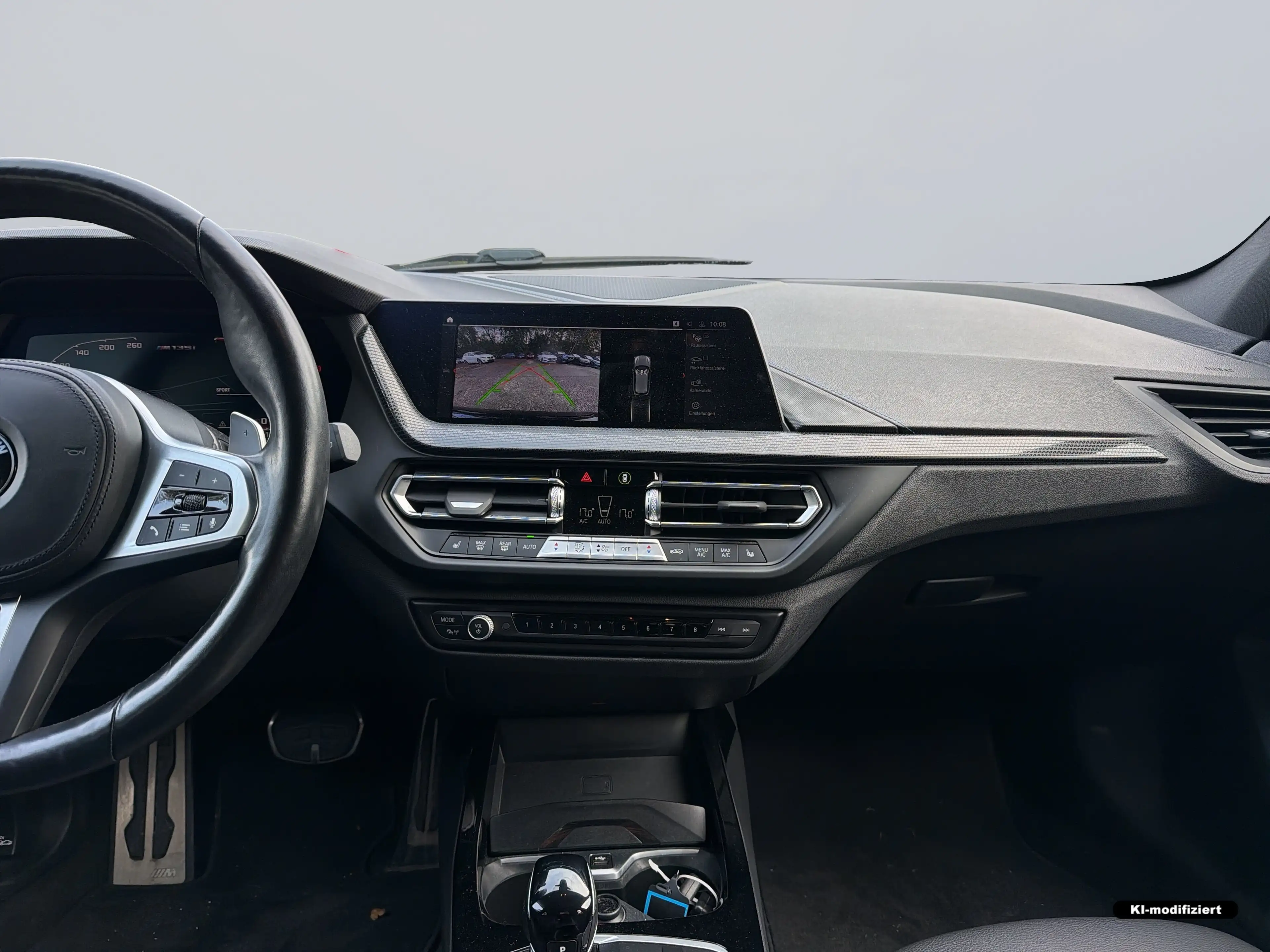 BMW 135 M135i xDrive Hatch — photo 13