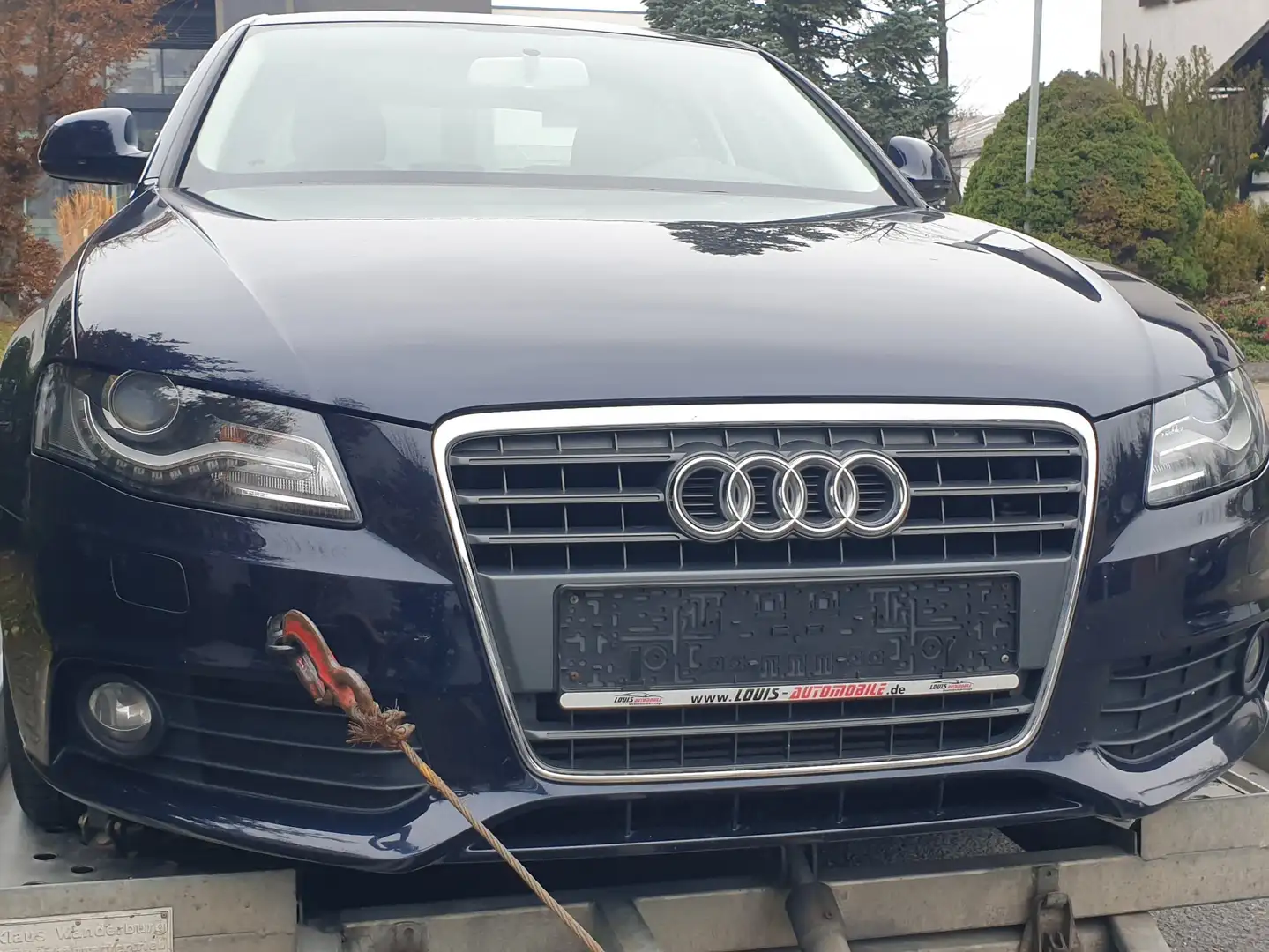 Audi A4 Attraction - 1
