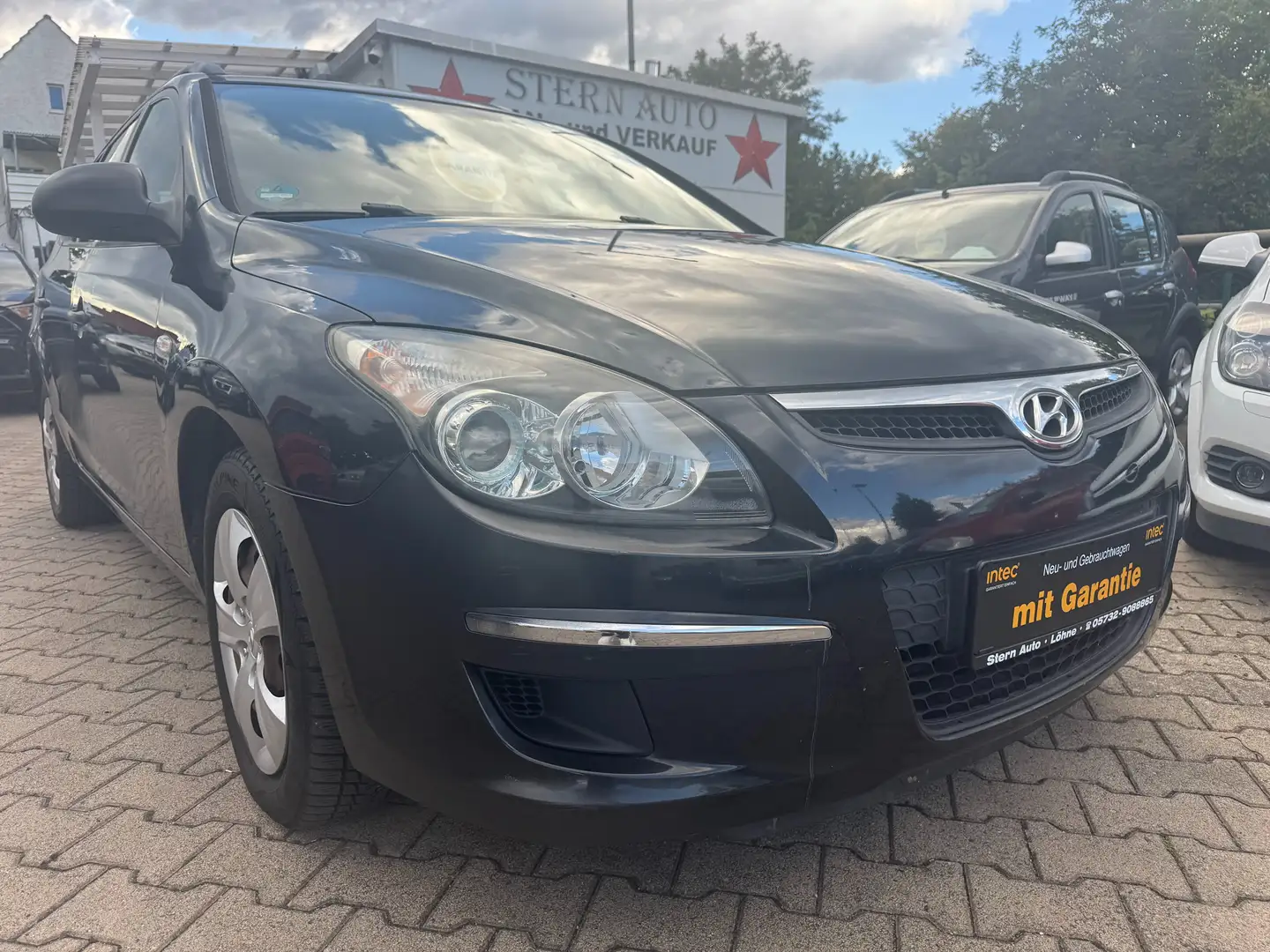 Hyundai i30 Edition+*Klima*TÜV*Garantie Noir - 1