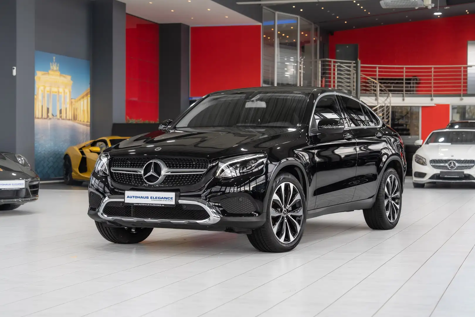 Mercedes-Benz GLC 250 Coupe 4Matic*SPORT-FAHRWERK*1.HAND*NAVI* Noir - 1