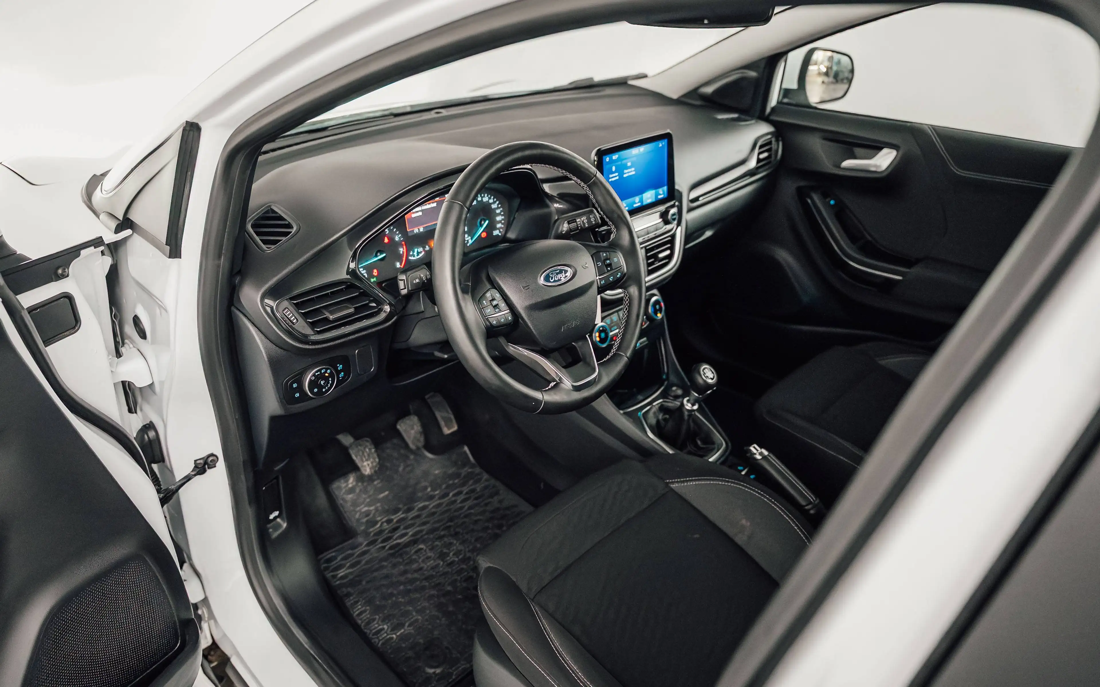 Ford Puma Puma 1.0 EcoBoost — photo 9