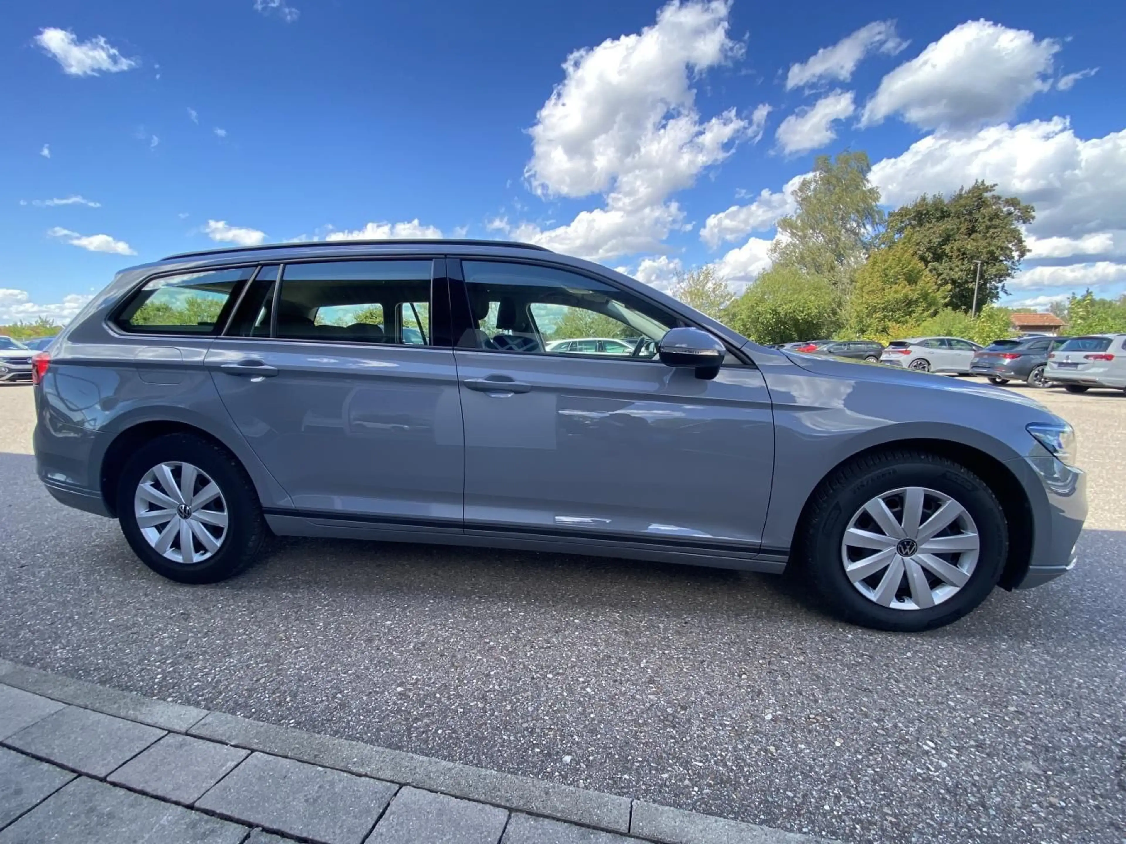 Volkswagen Passat Variant 1.5 TSI DSG APP-CONNECT+KAMERA+LE — photo 6