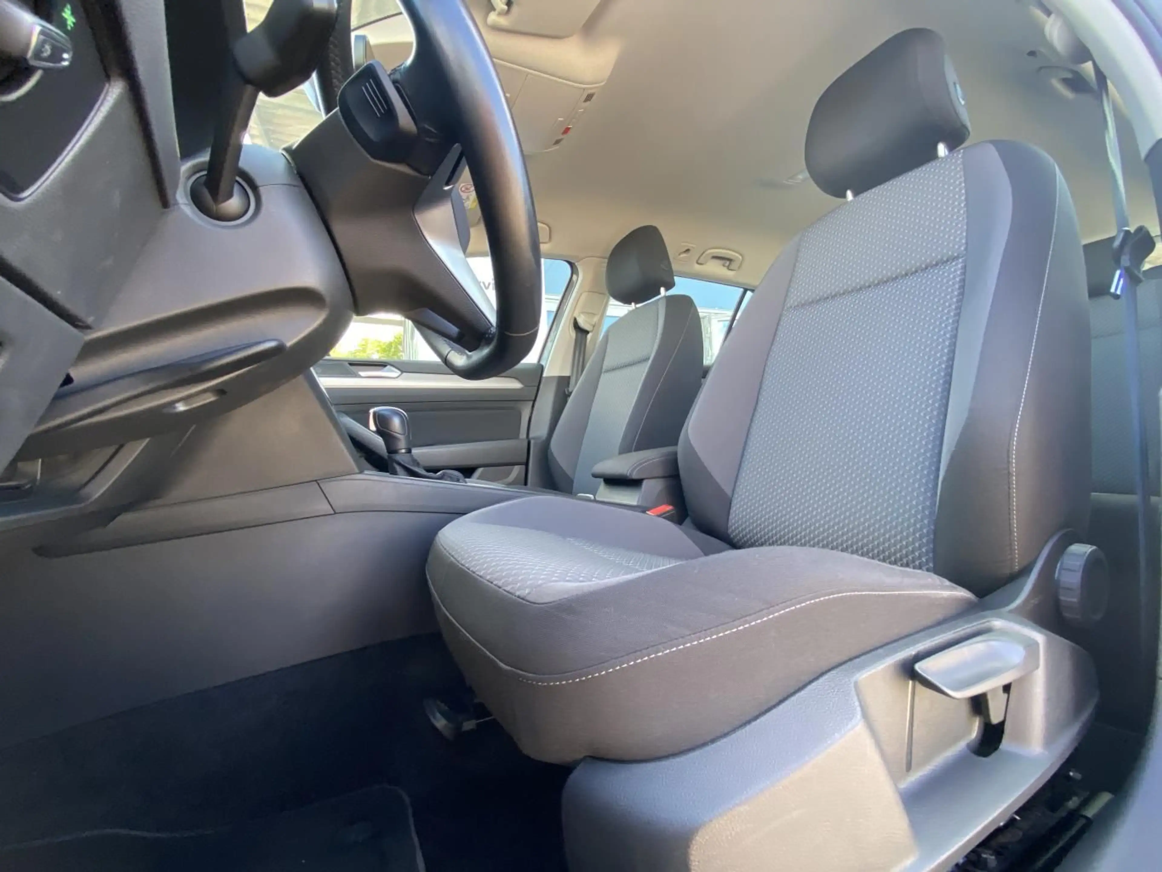 Volkswagen Passat Variant 1.5 TSI DSG APP-CONNECT+KAMERA+LE — photo 8