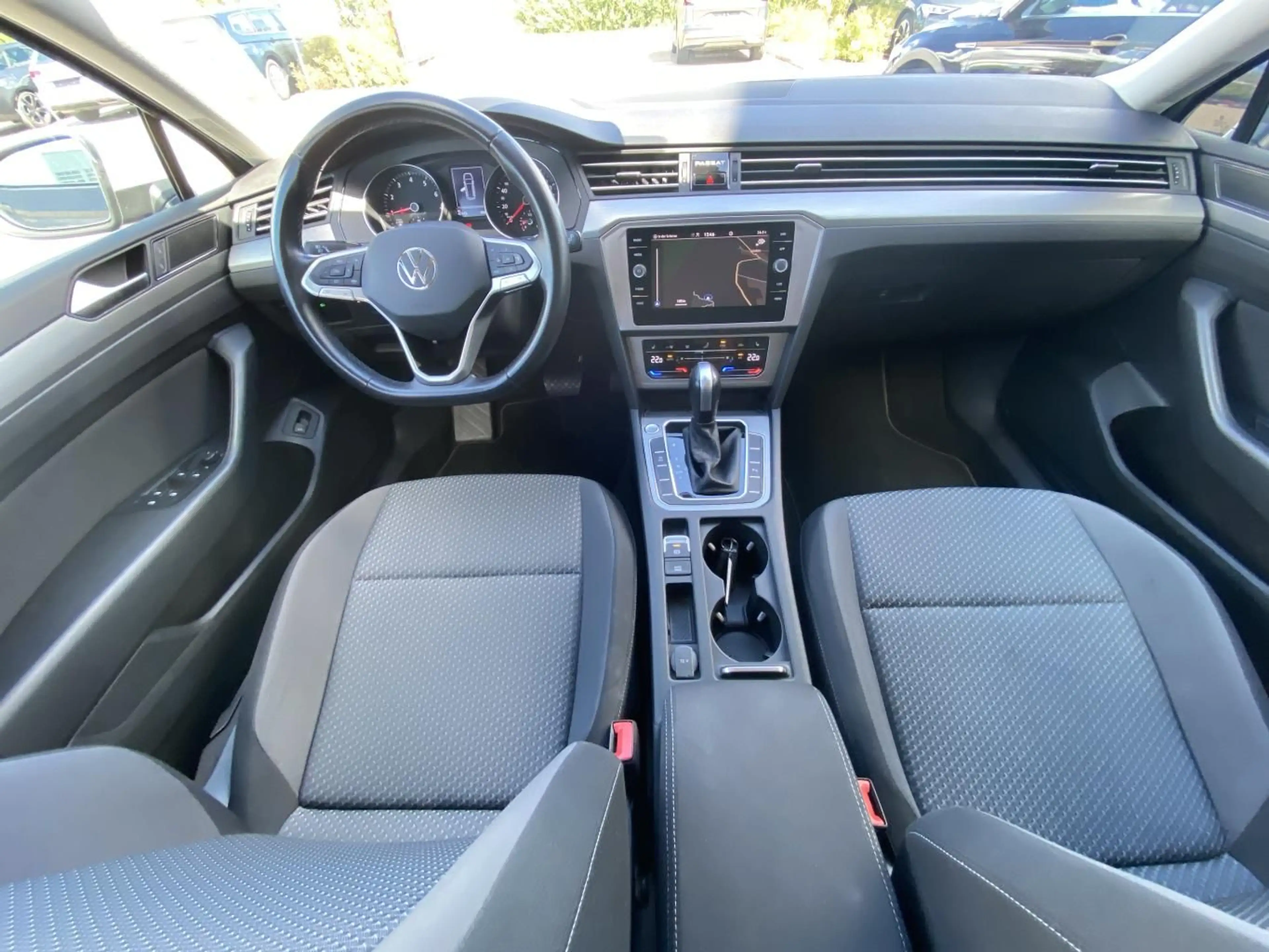 Volkswagen Passat Variant 1.5 TSI DSG APP-CONNECT+KAMERA+LE — photo 13