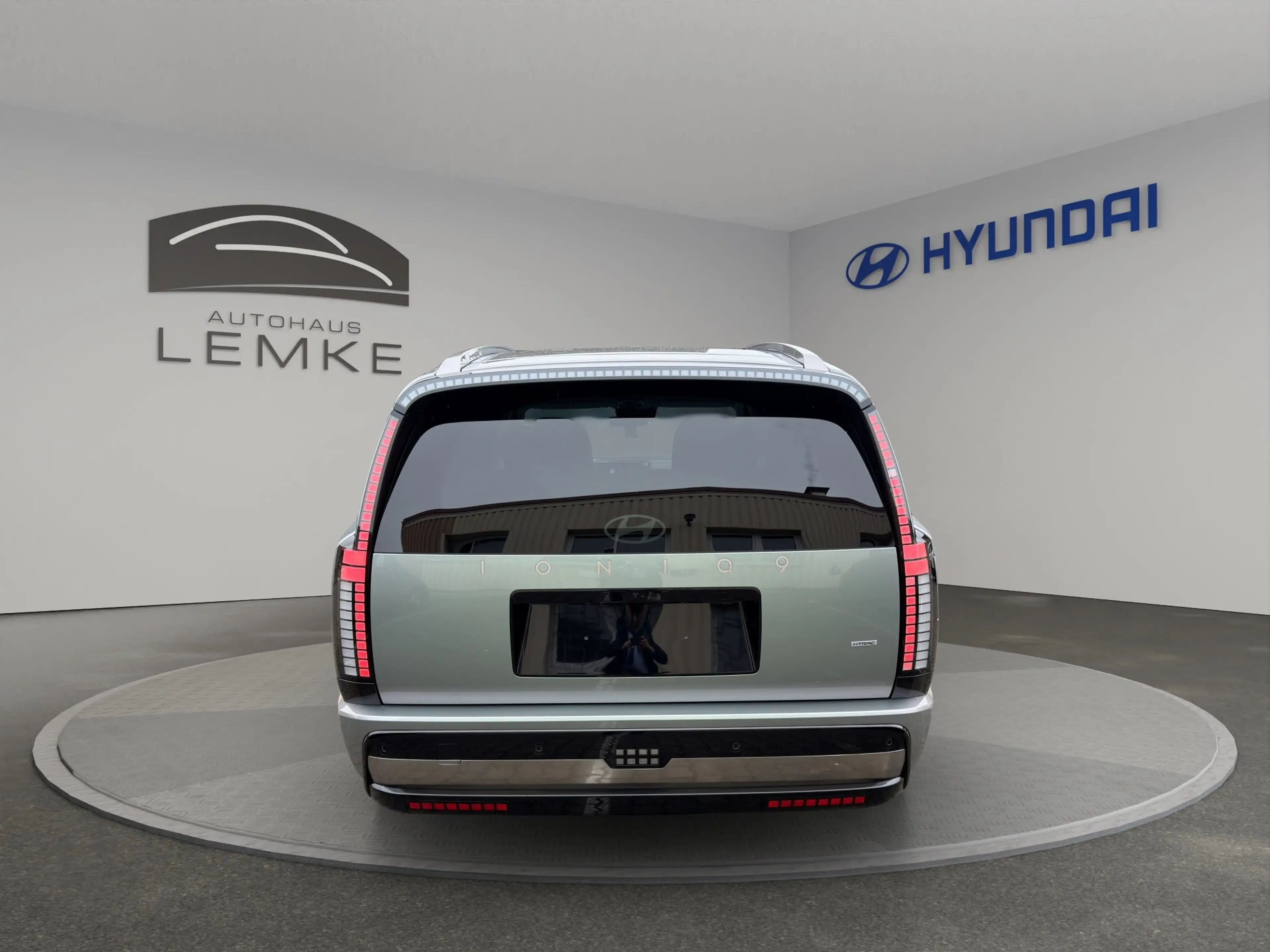 Hyundai IONIQ 9 IONIQ 9 110kWh 4WD UNIQ 6-SITZER RELAX+PANORAMA — photo 5