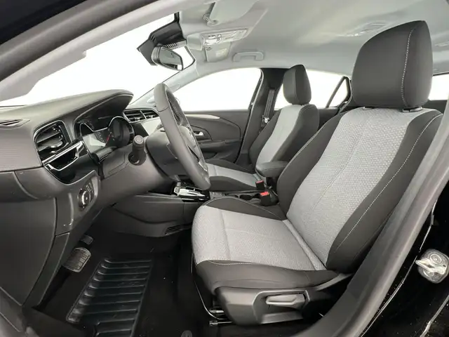 Opel Corsa view 9