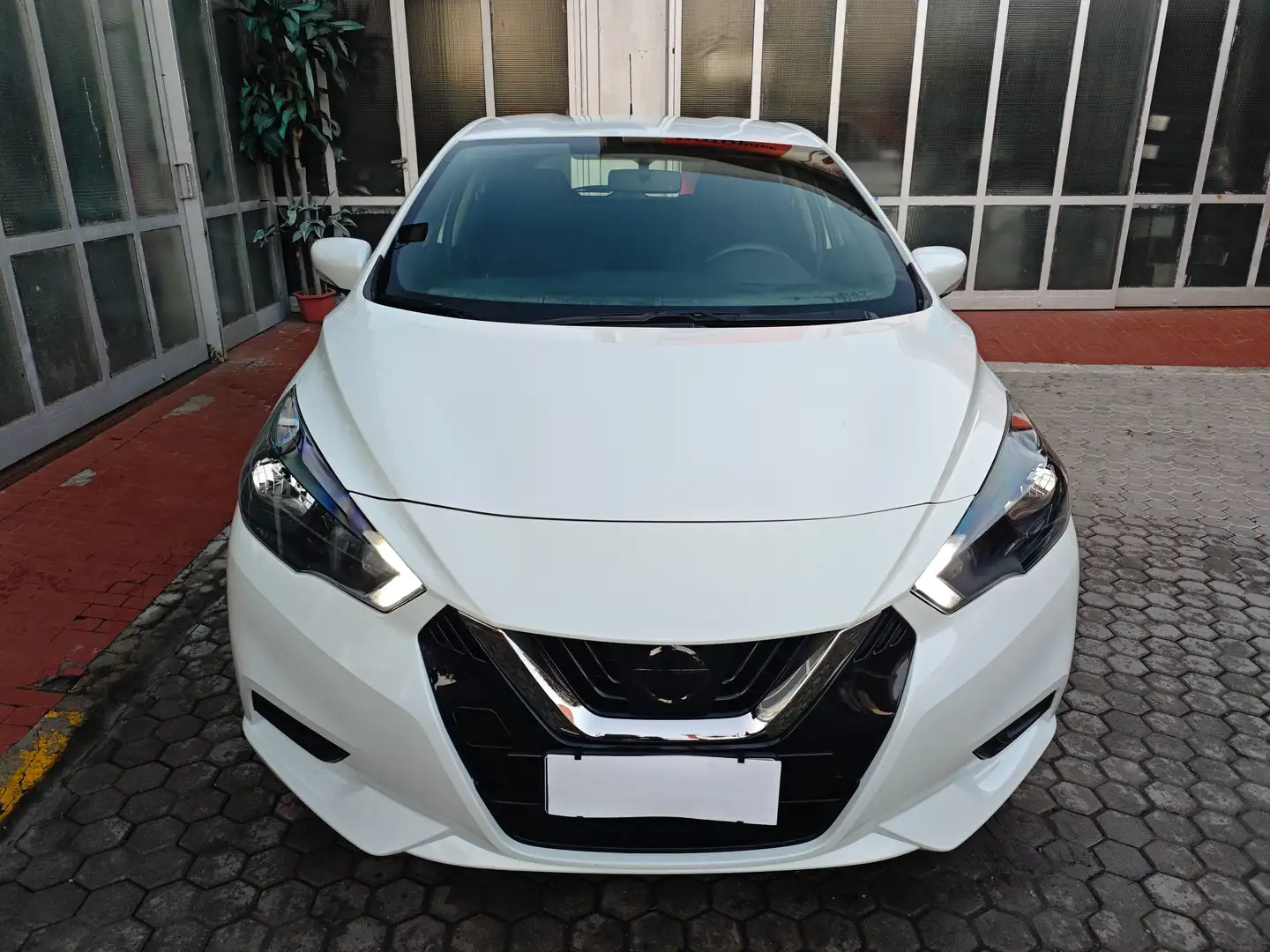 Nissan Micra V 2021 1.0 ig-t 92cv ACENTA Bianco - 2