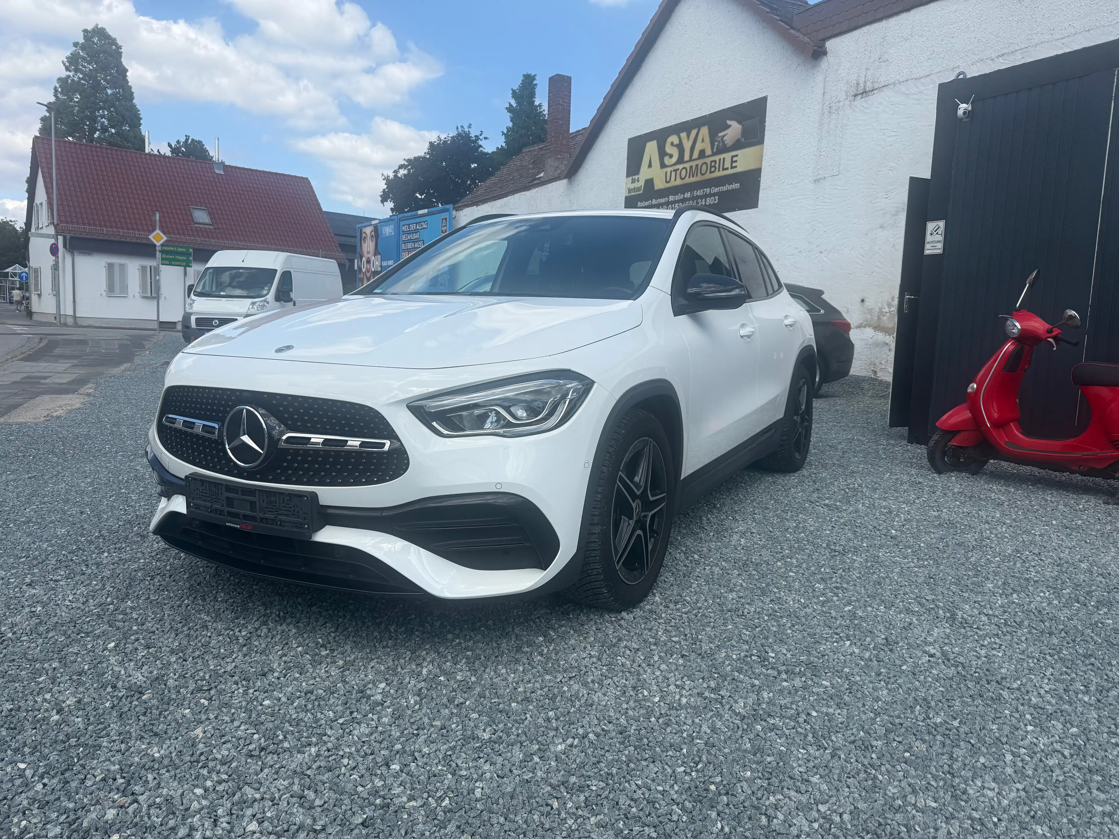 Mercedes-Benz GLA 220 GLA Diesel d 8G-DCT AMG Line