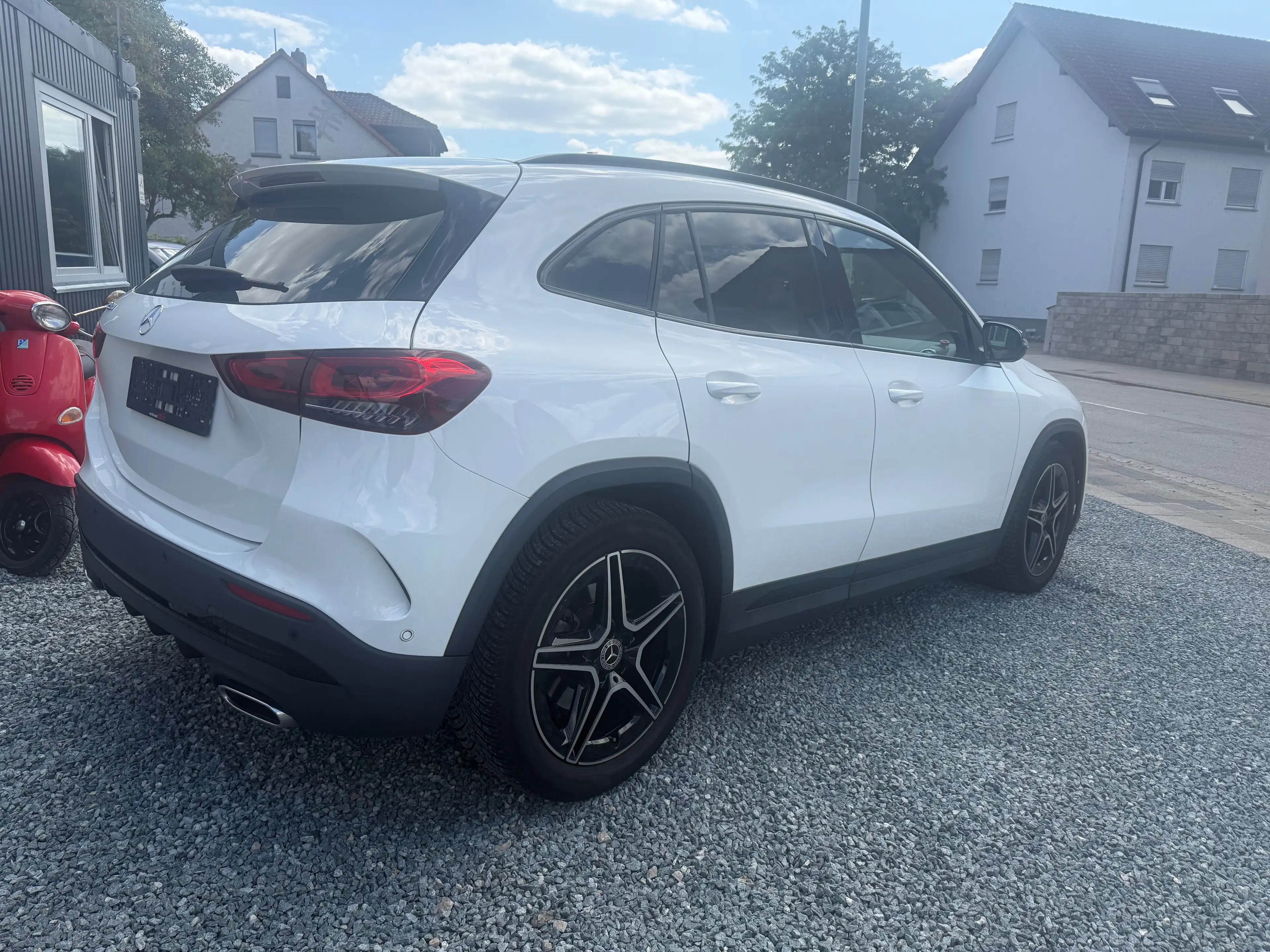 Mercedes-Benz GLA 220 GLA Diesel d 8G-DCT AMG Line — photo 3