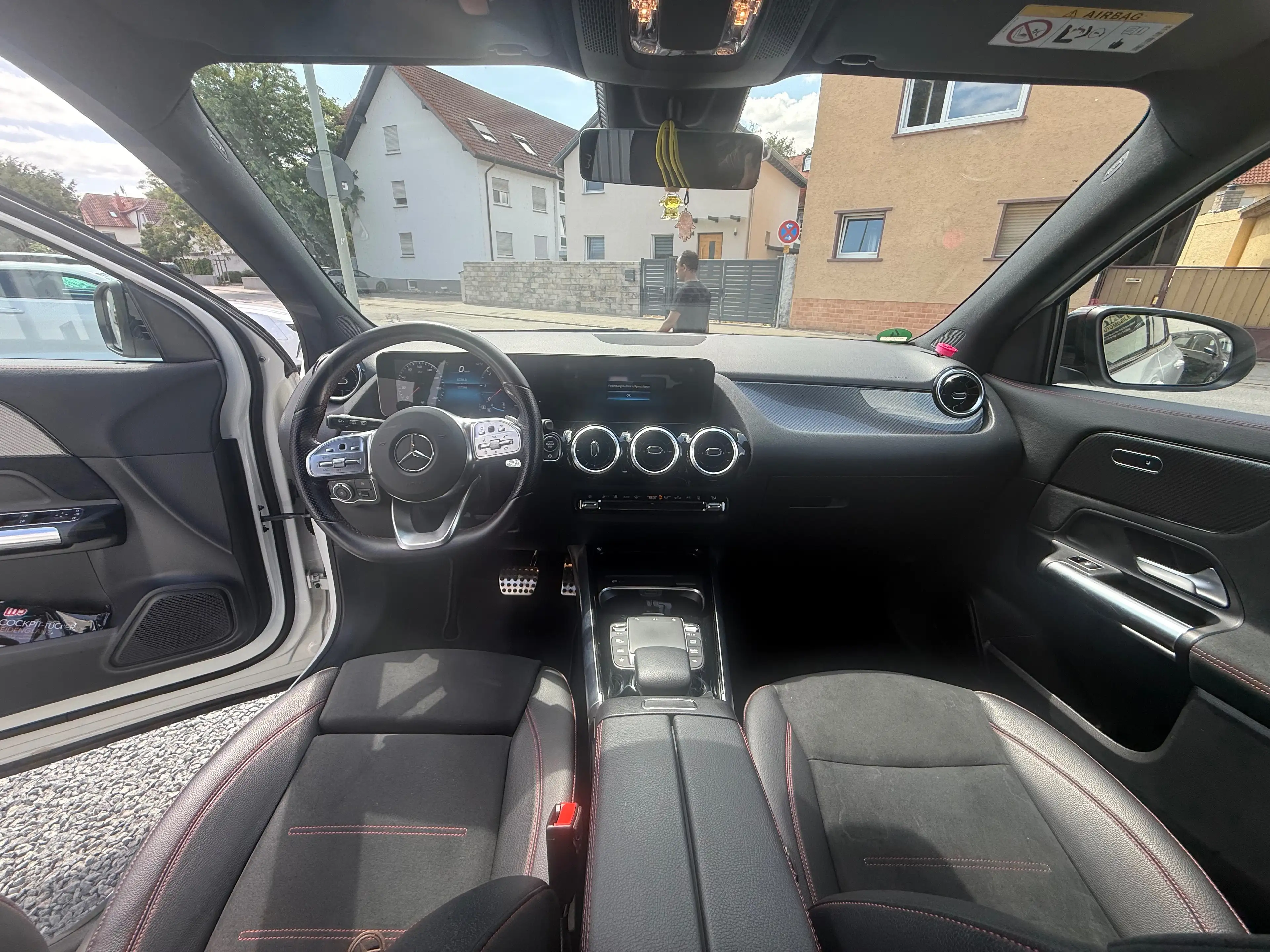 Mercedes-Benz GLA 220 GLA Diesel d 8G-DCT AMG Line — photo 8