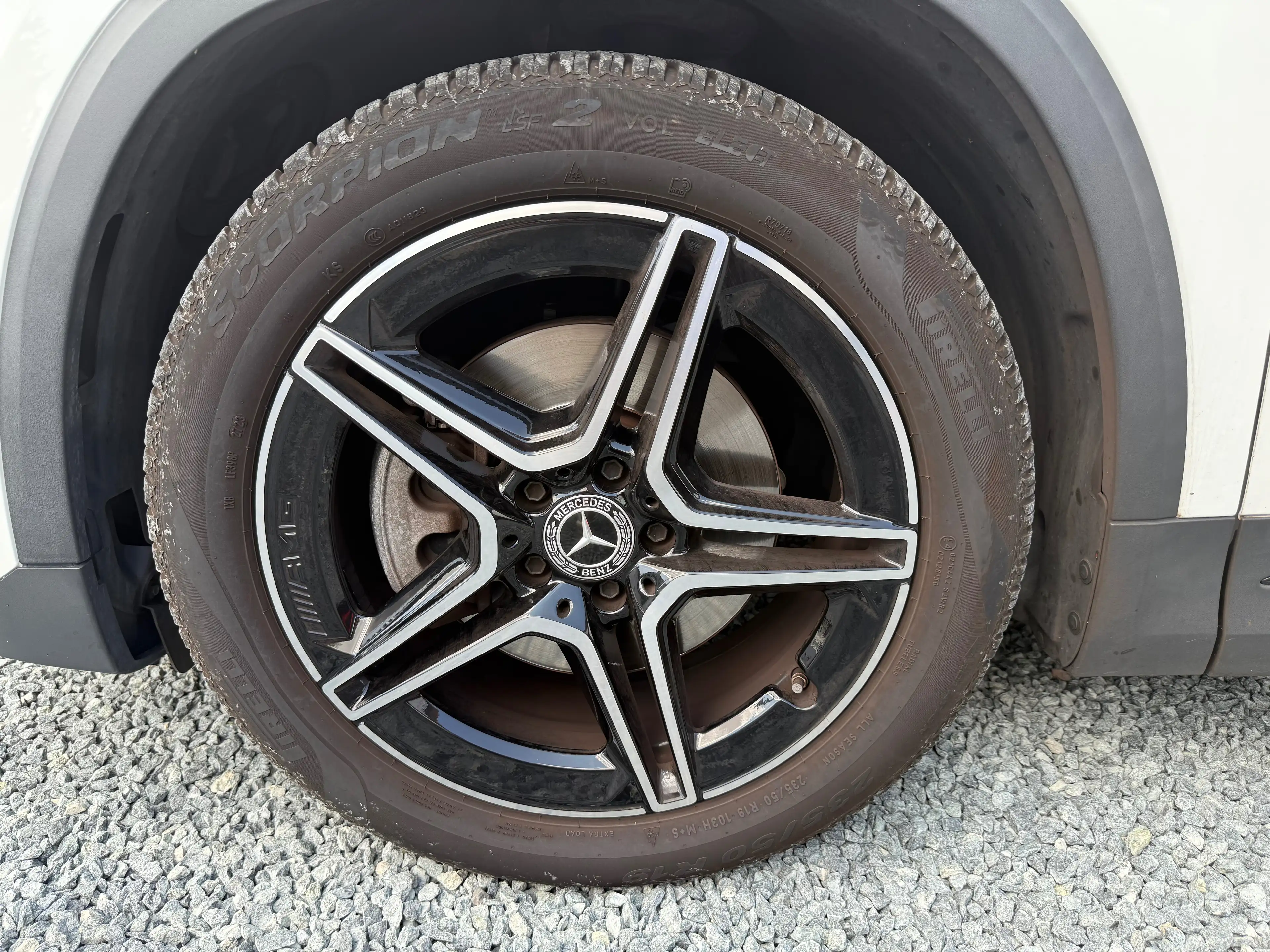 Mercedes-Benz GLA 220 GLA Diesel d 8G-DCT AMG Line — photo 12